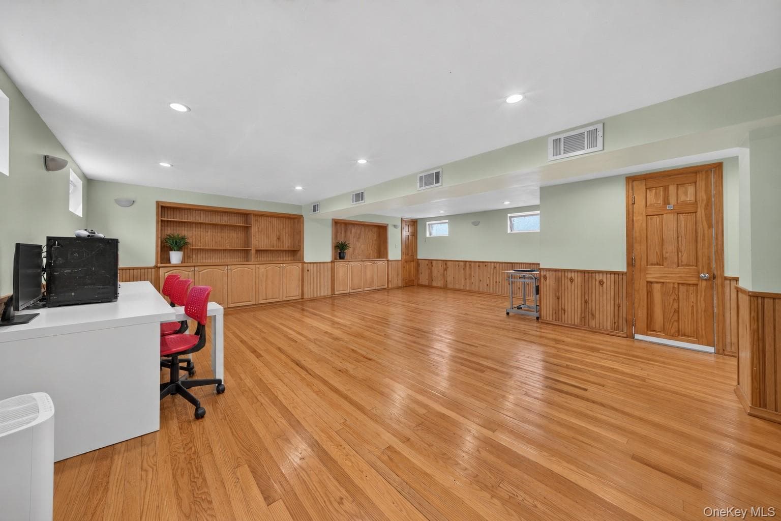 471 Beech Street thumbnail 19