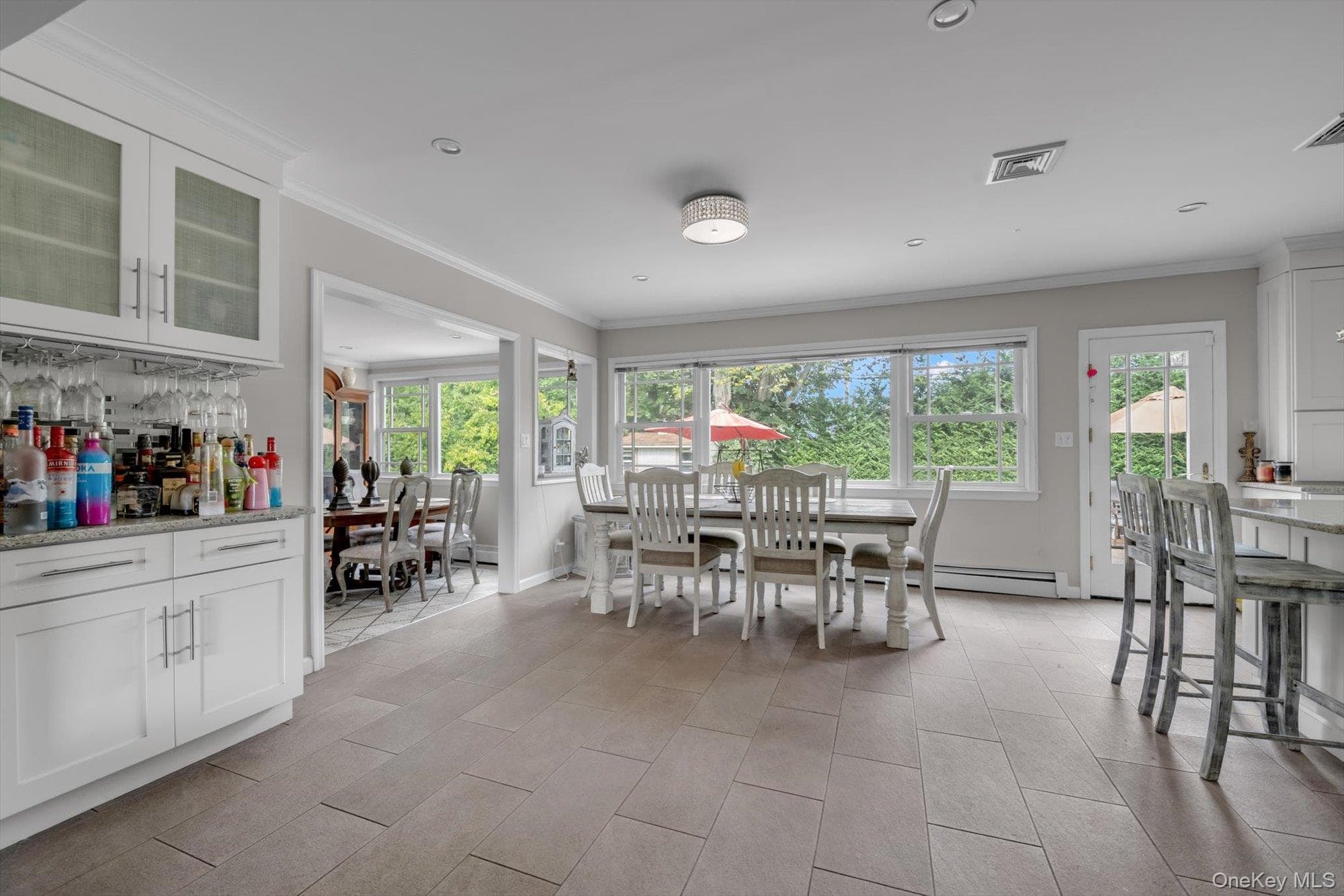 1361 Boxwood Drive thumbnail 10