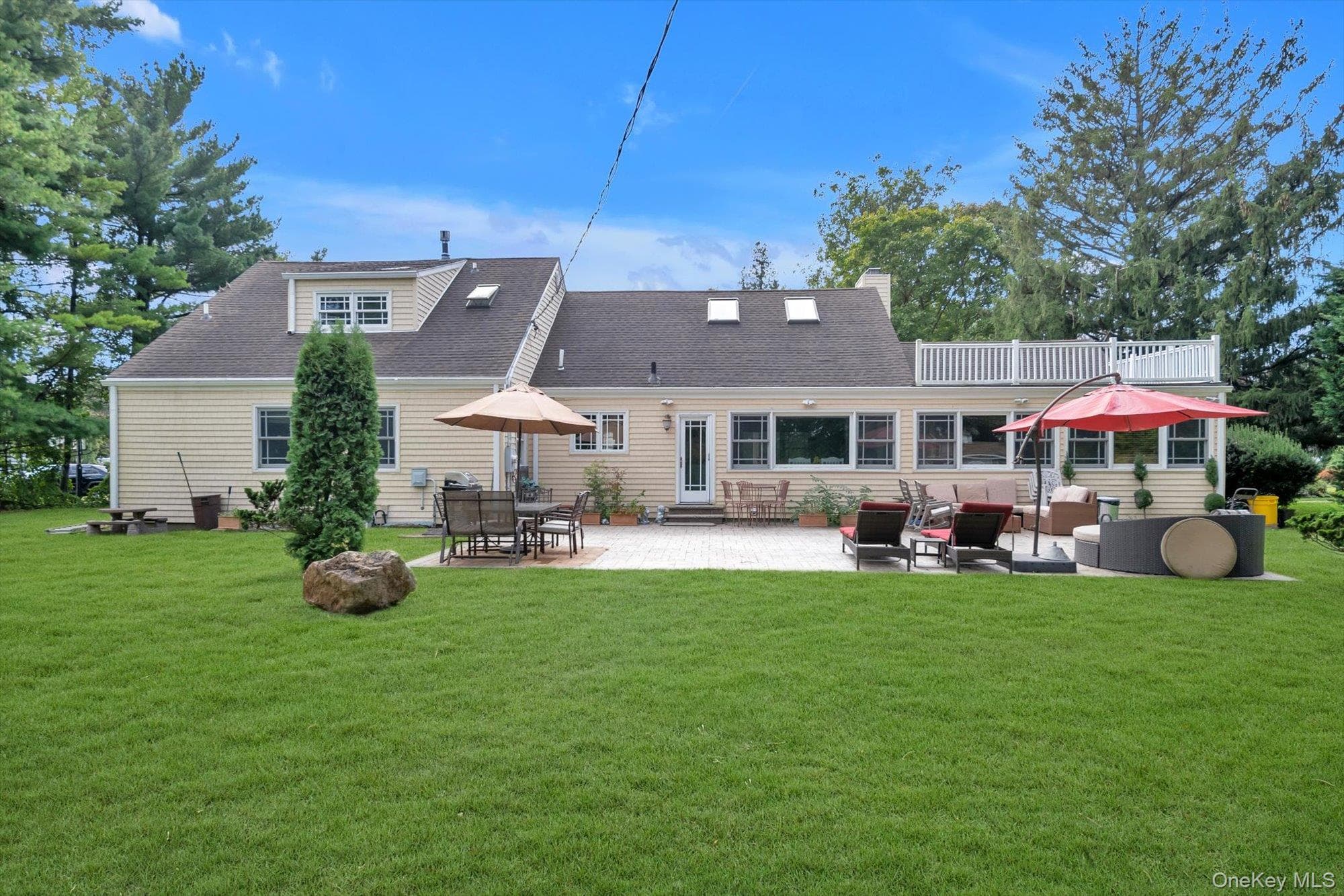 1361 Boxwood Drive thumbnail 25