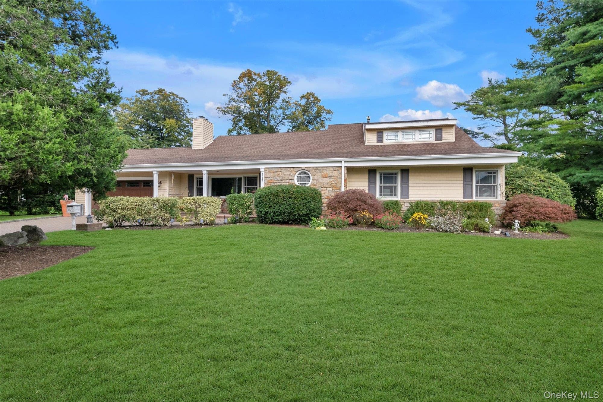 1361 Boxwood Drive, Hewlett Harbor