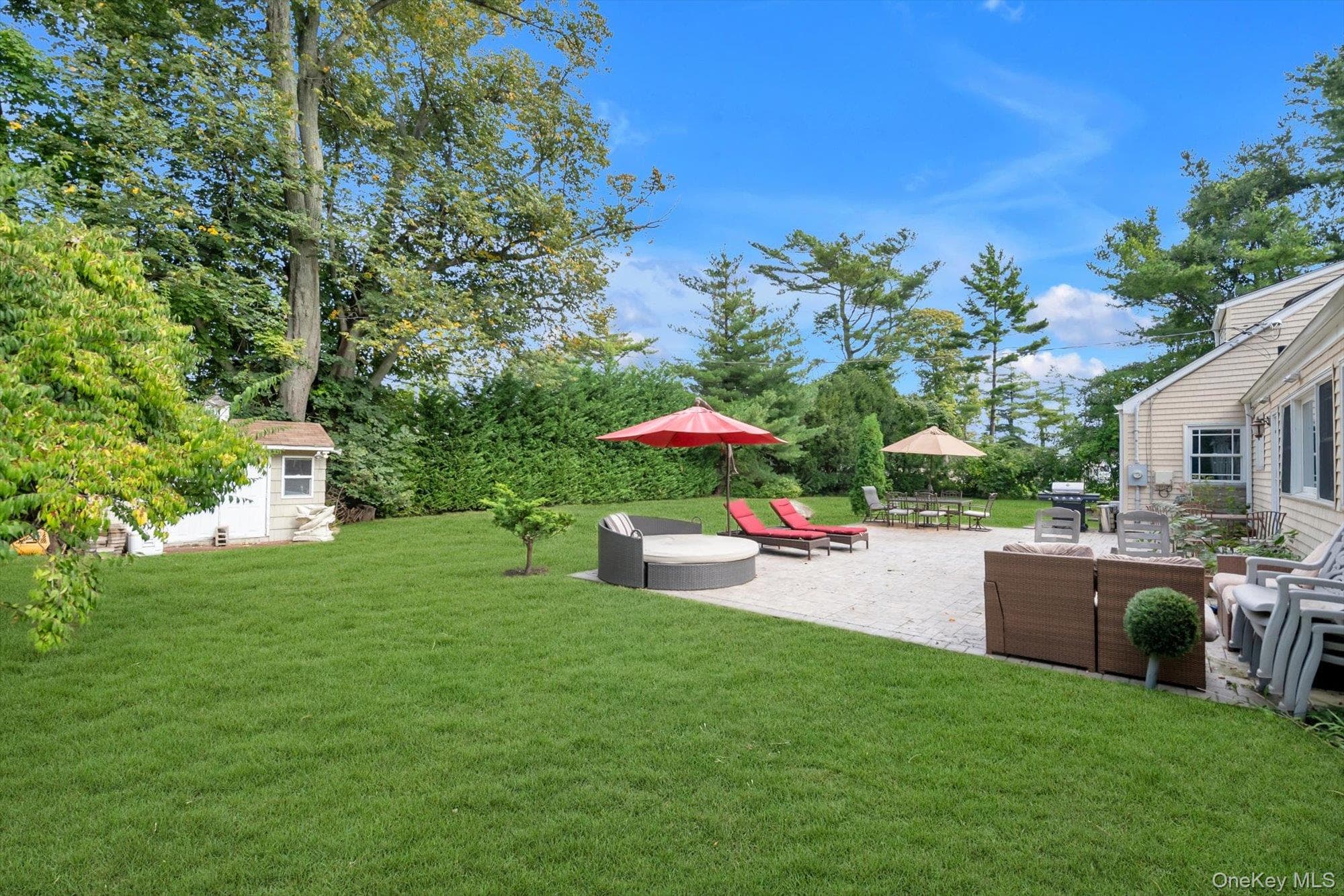1361 Boxwood Drive thumbnail 28