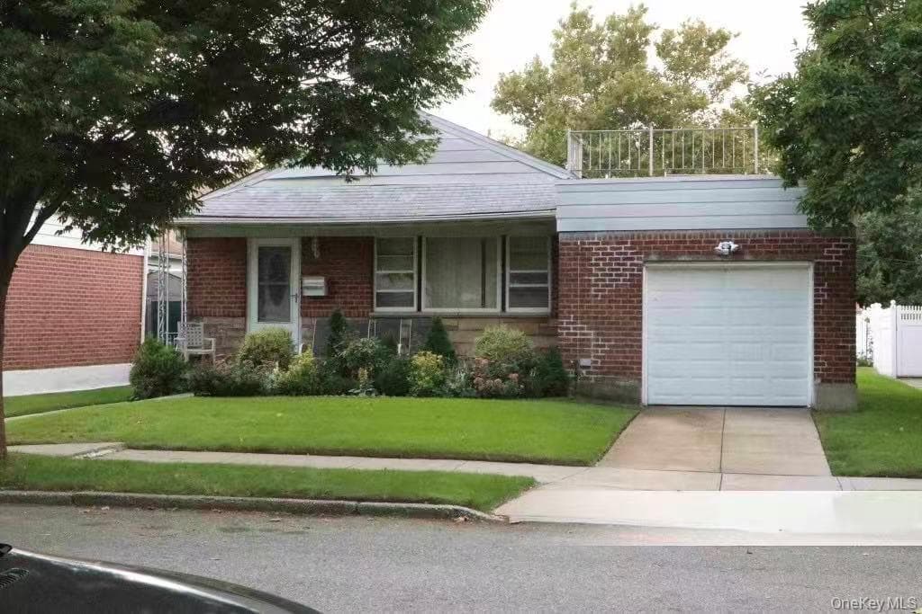 Address Withheld By Request, Fresh Meadows
