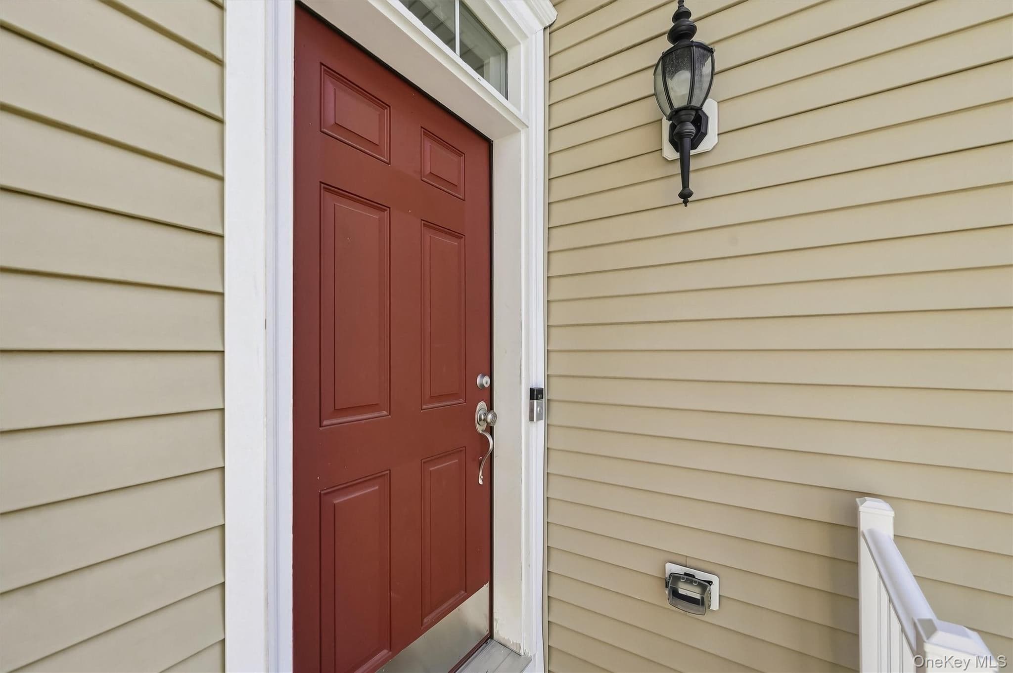 806 Hawthorn Way thumbnail 4