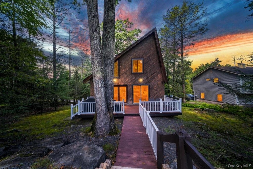 142 N Emerald Drive thumbnail 43