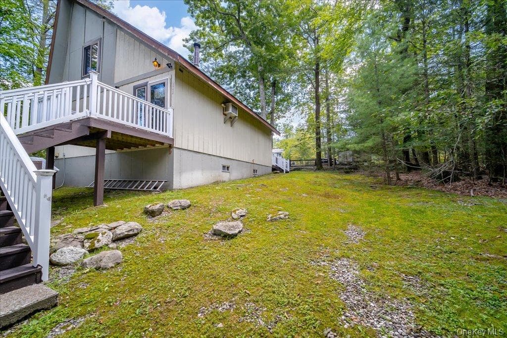 142 N Emerald Drive thumbnail 5