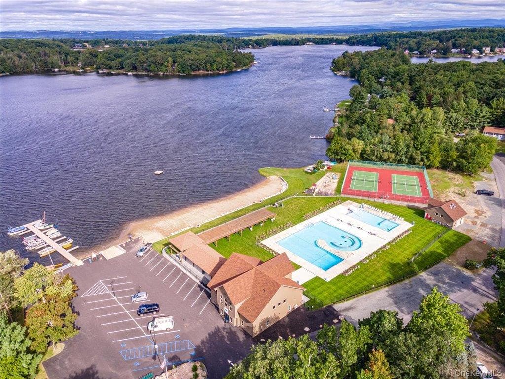 142 N Emerald Drive thumbnail 45