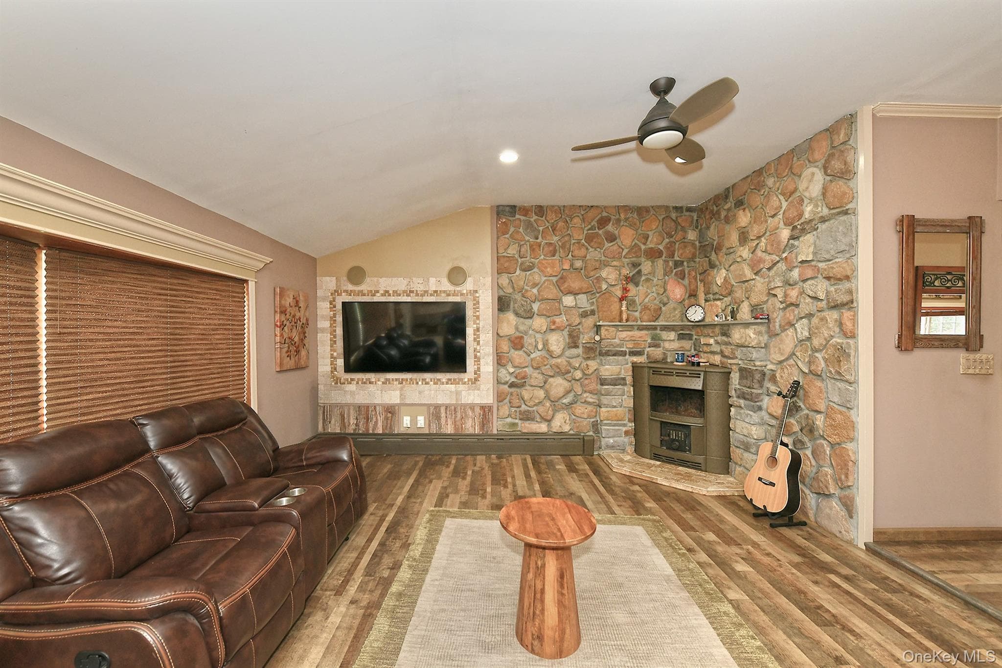 150 Hallock Landing Road thumbnail 8