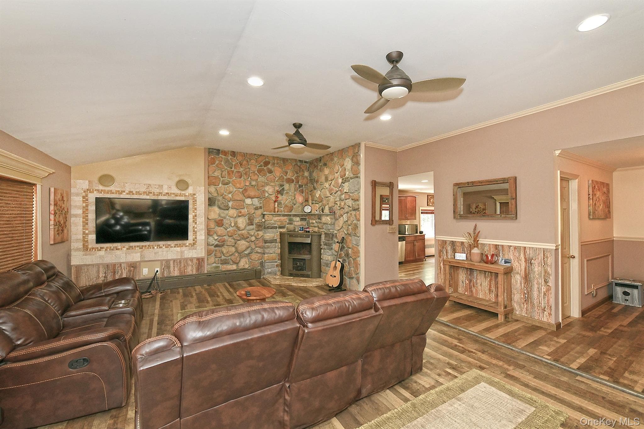 150 Hallock Landing Road thumbnail 7