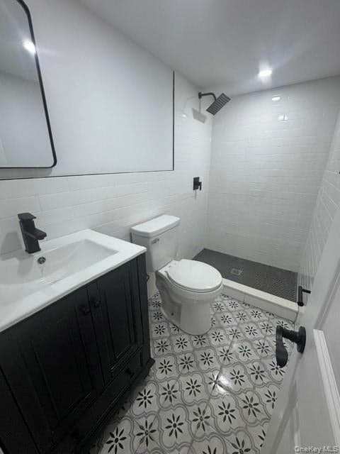 214 E 38th Street thumbnail 24