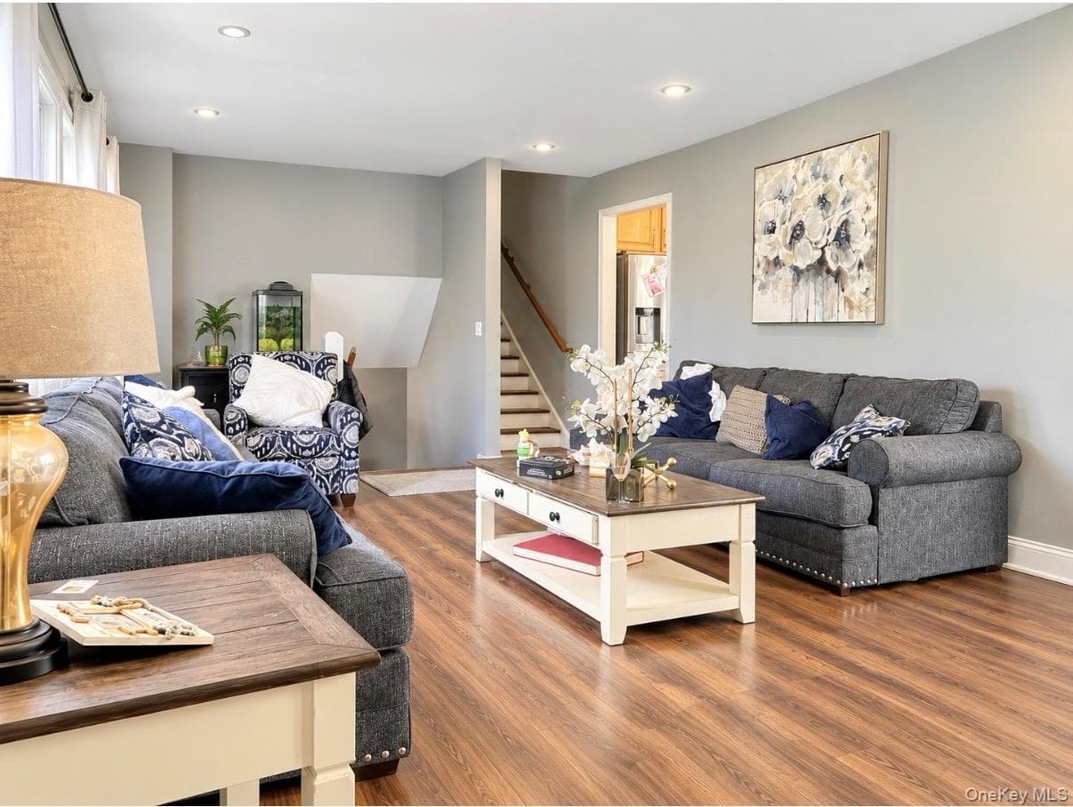 107 Pine Hill Road thumbnail 5