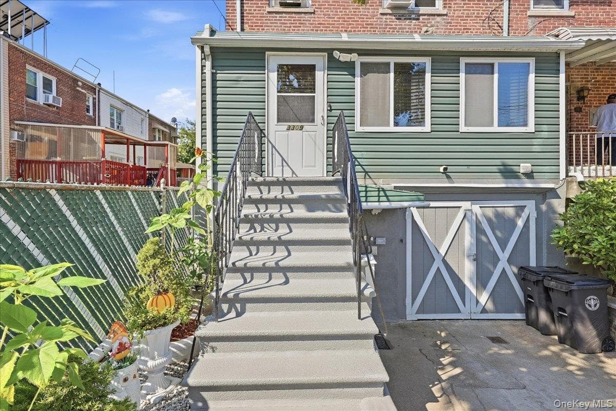 3309 Hone Avenue thumbnail 4