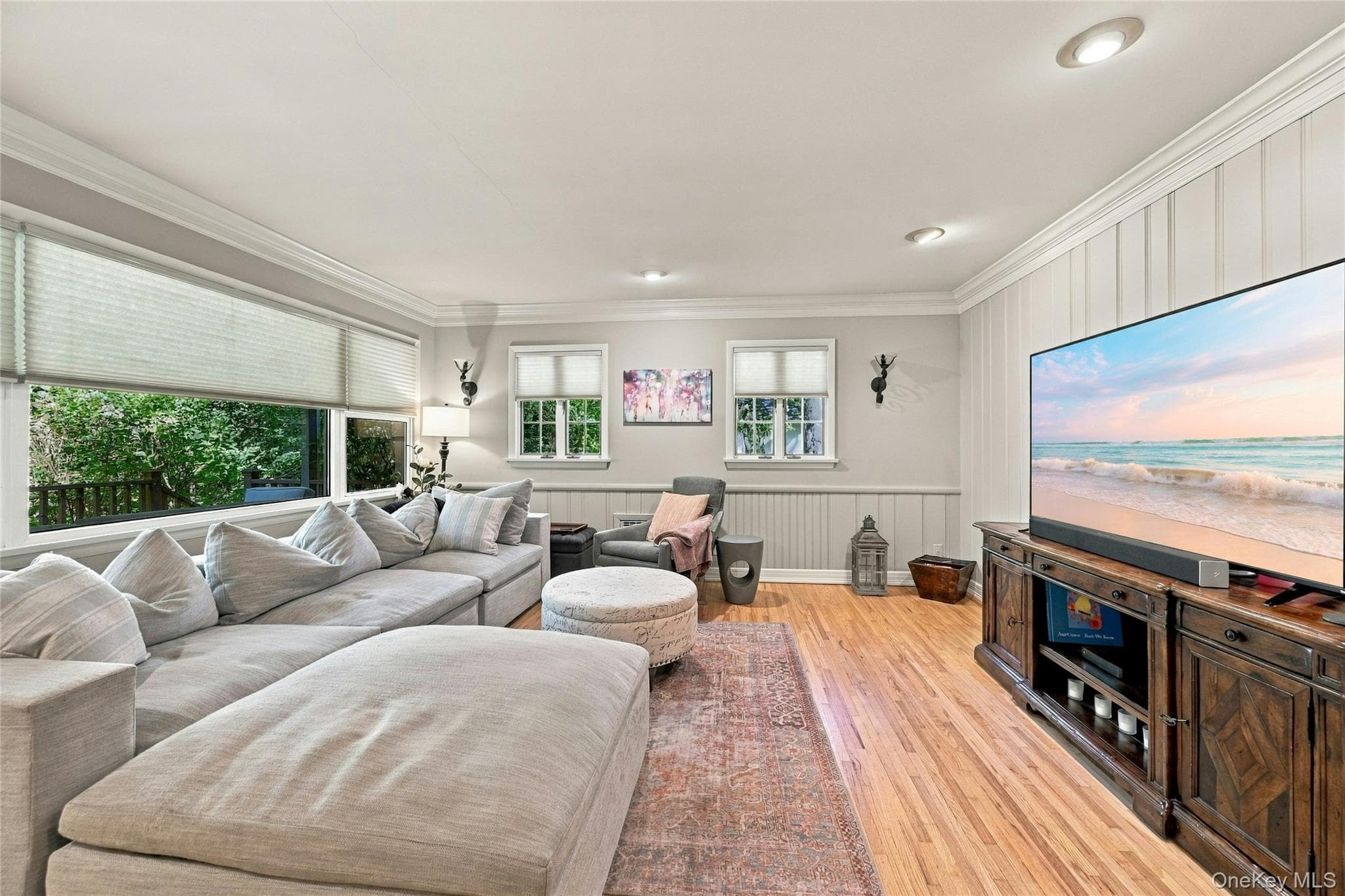 214 Norwood Avenue thumbnail 11