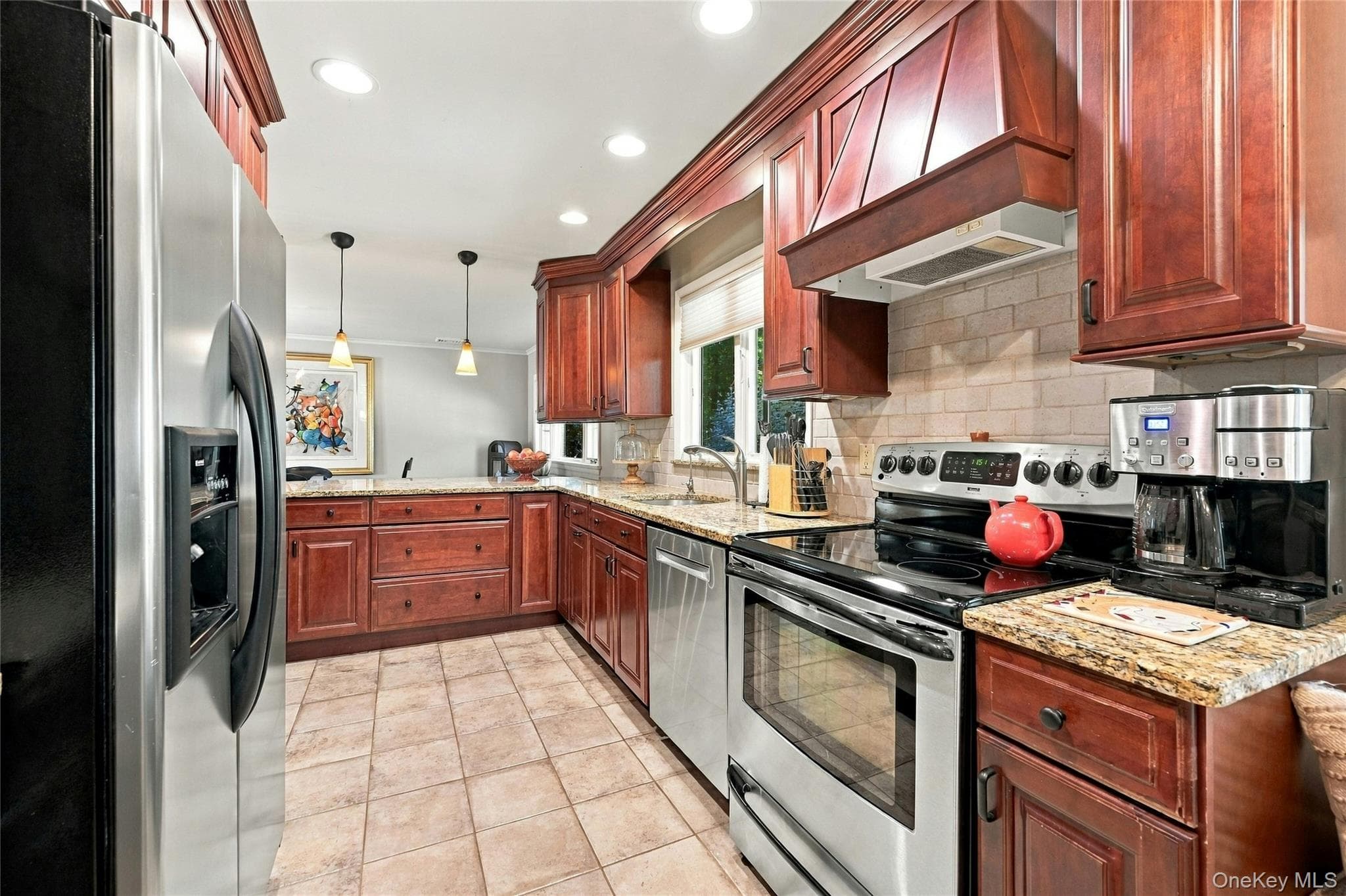 214 Norwood Avenue thumbnail 19