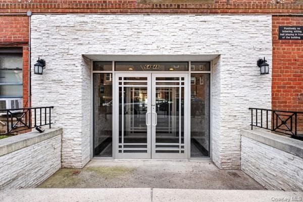 64-48 Booth Street Unit: 1F thumbnail 2