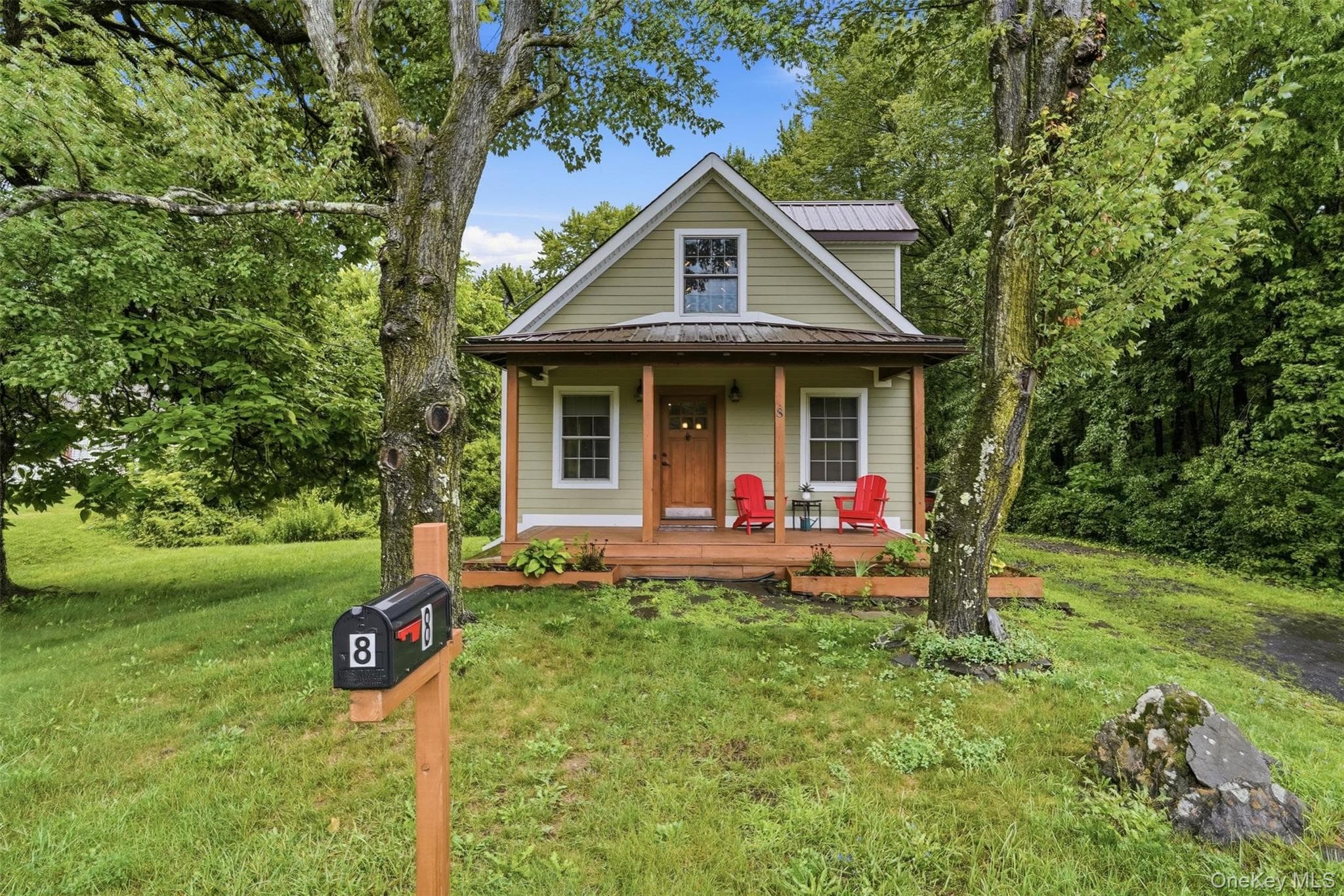 8 S Ohioville Road, New Paltz
