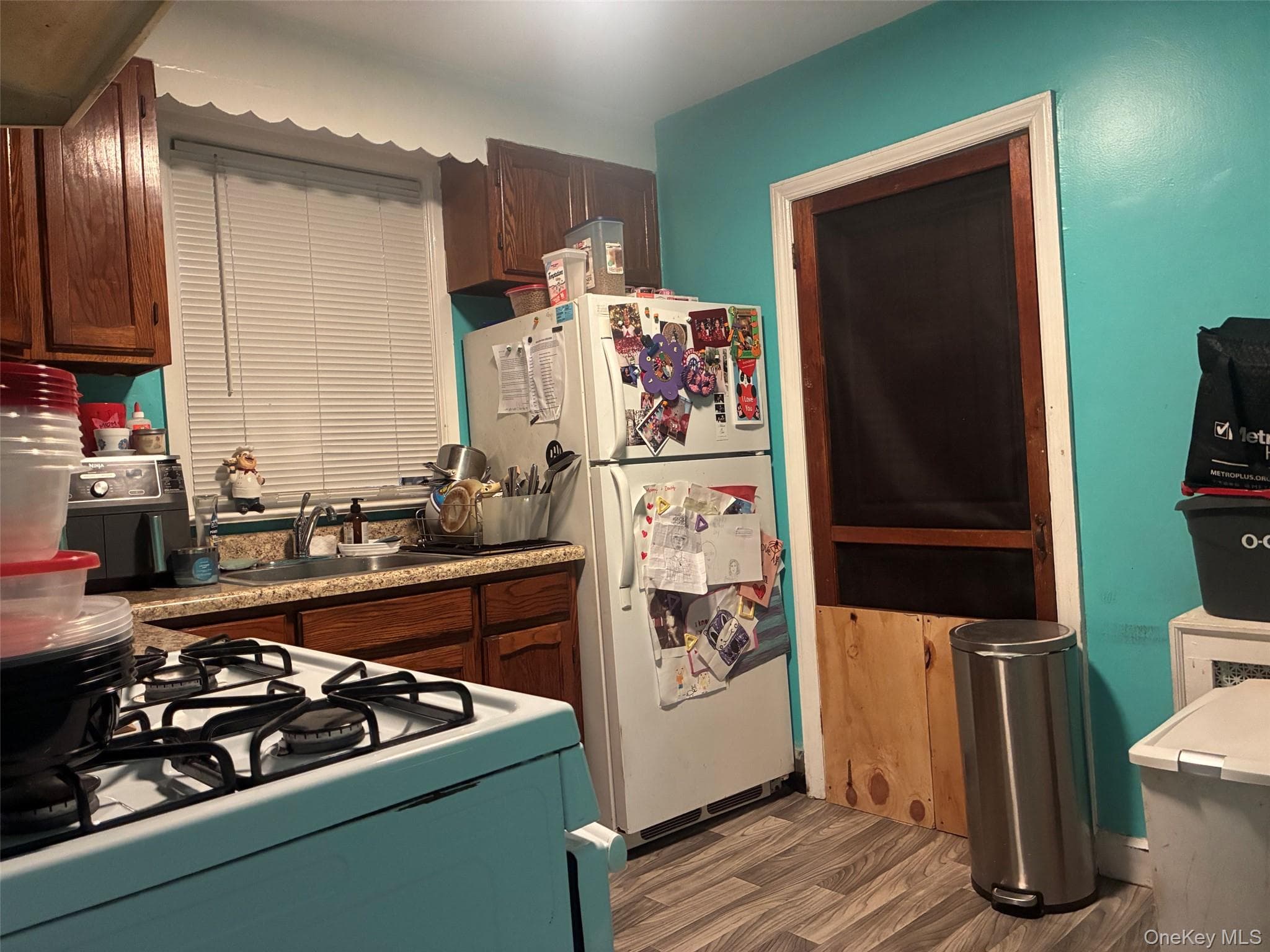 1844 Tomlinson Avenue thumbnail 14