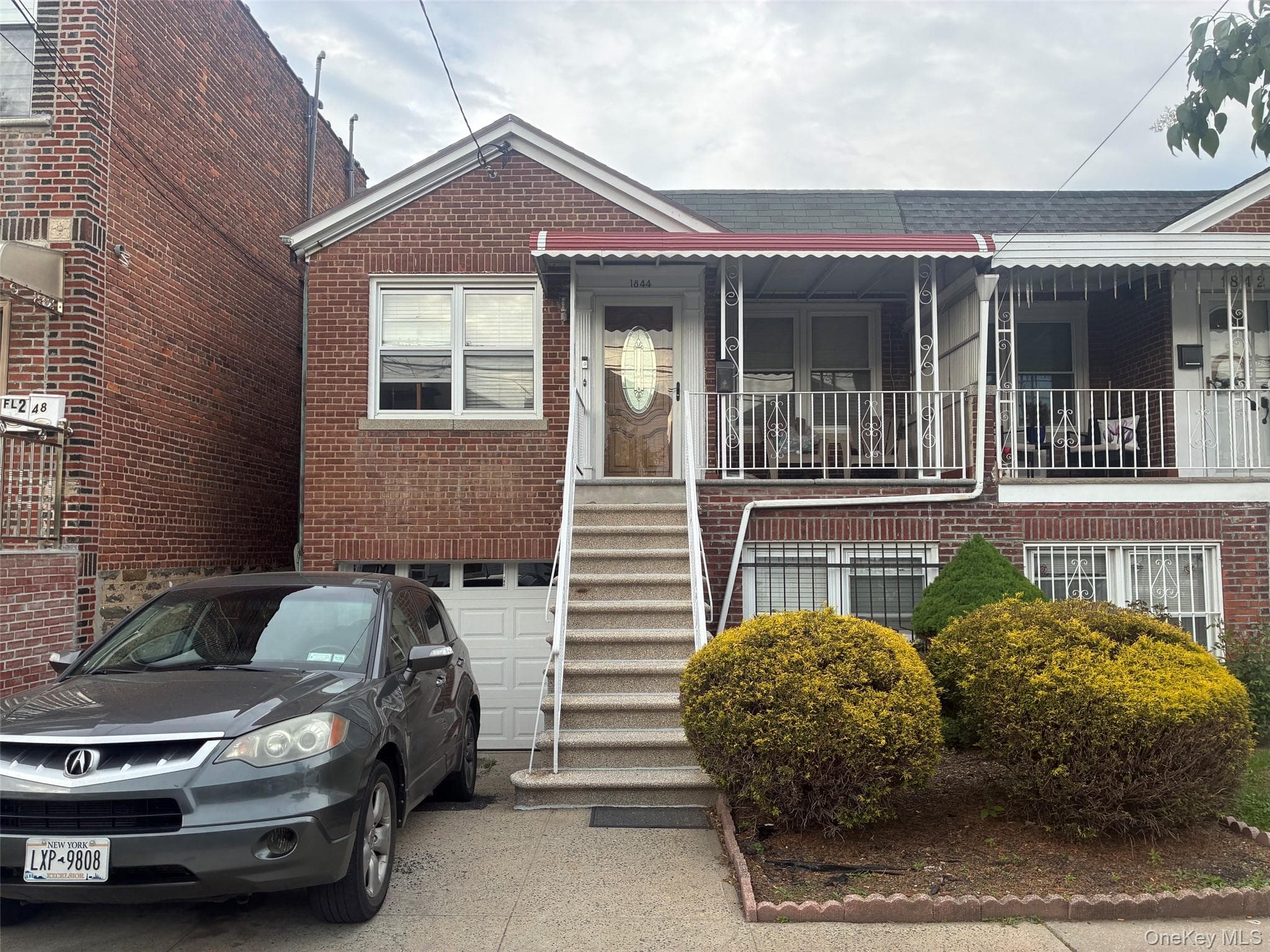 1844 Tomlinson Avenue thumbnail 2