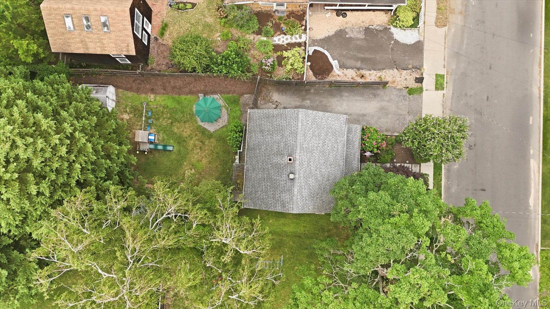 308 Monsell Place thumbnail 35