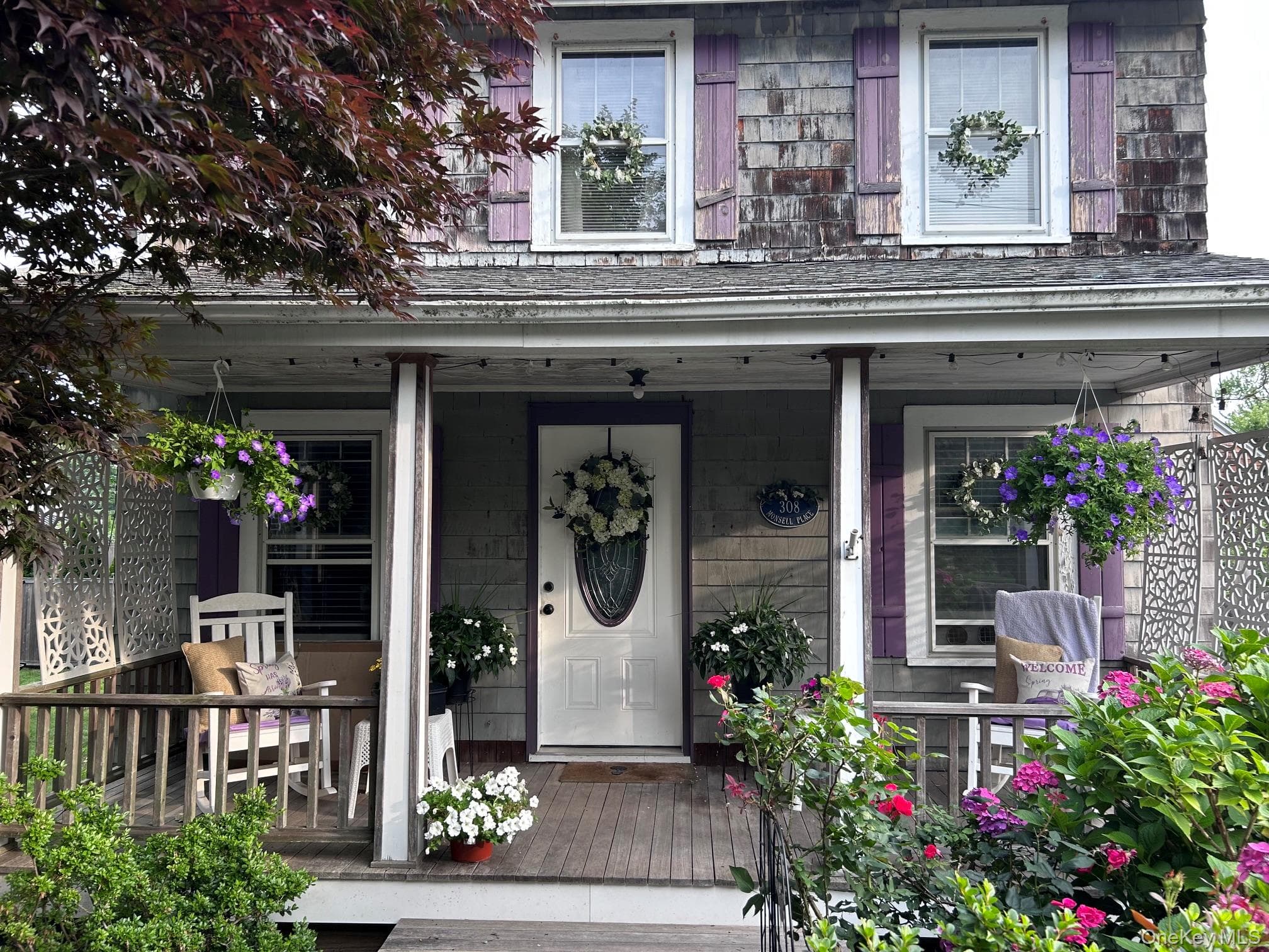 308 Monsell Place, Greenport