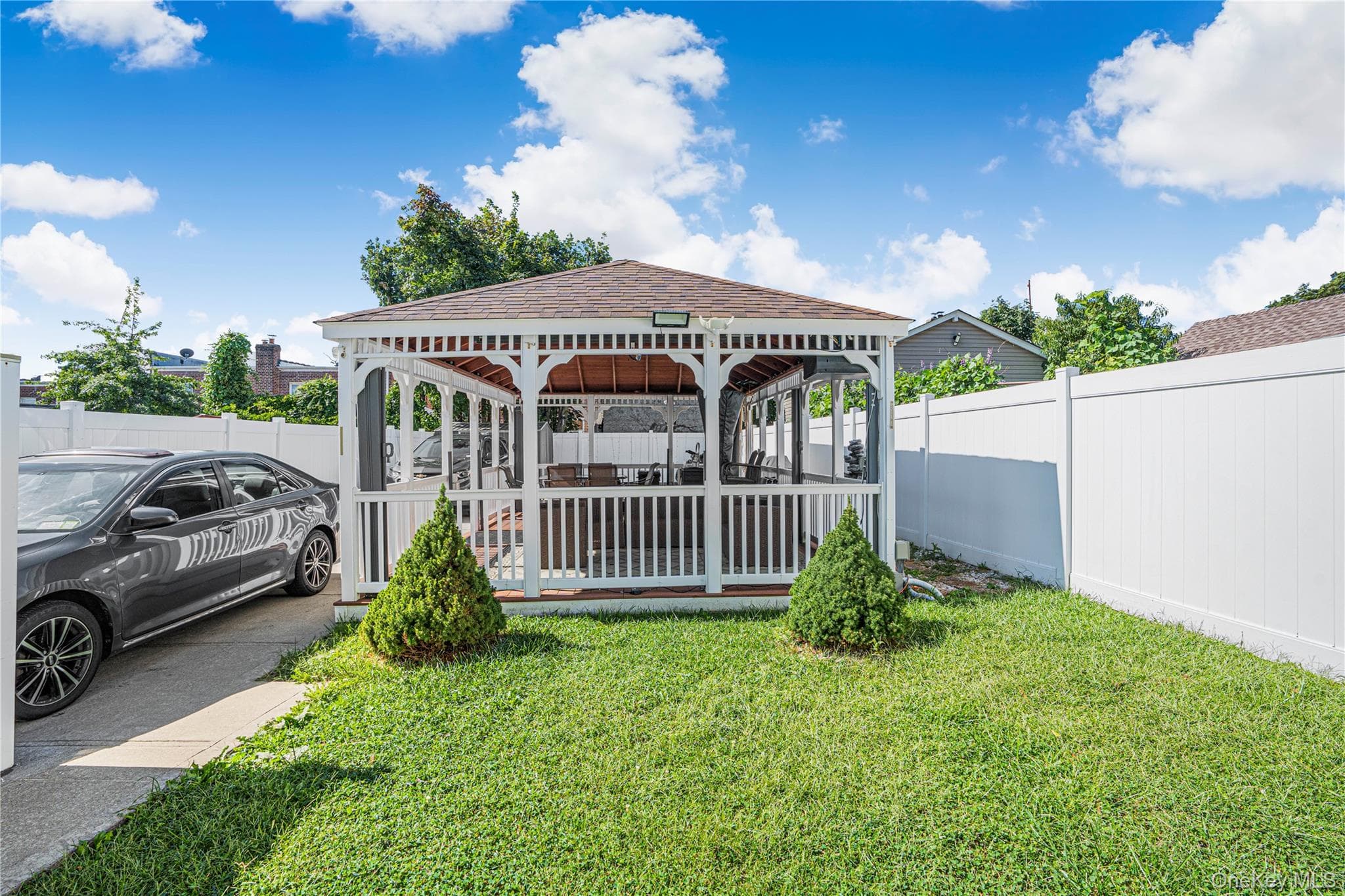 8806 Hollis Court Boulevard thumbnail 15