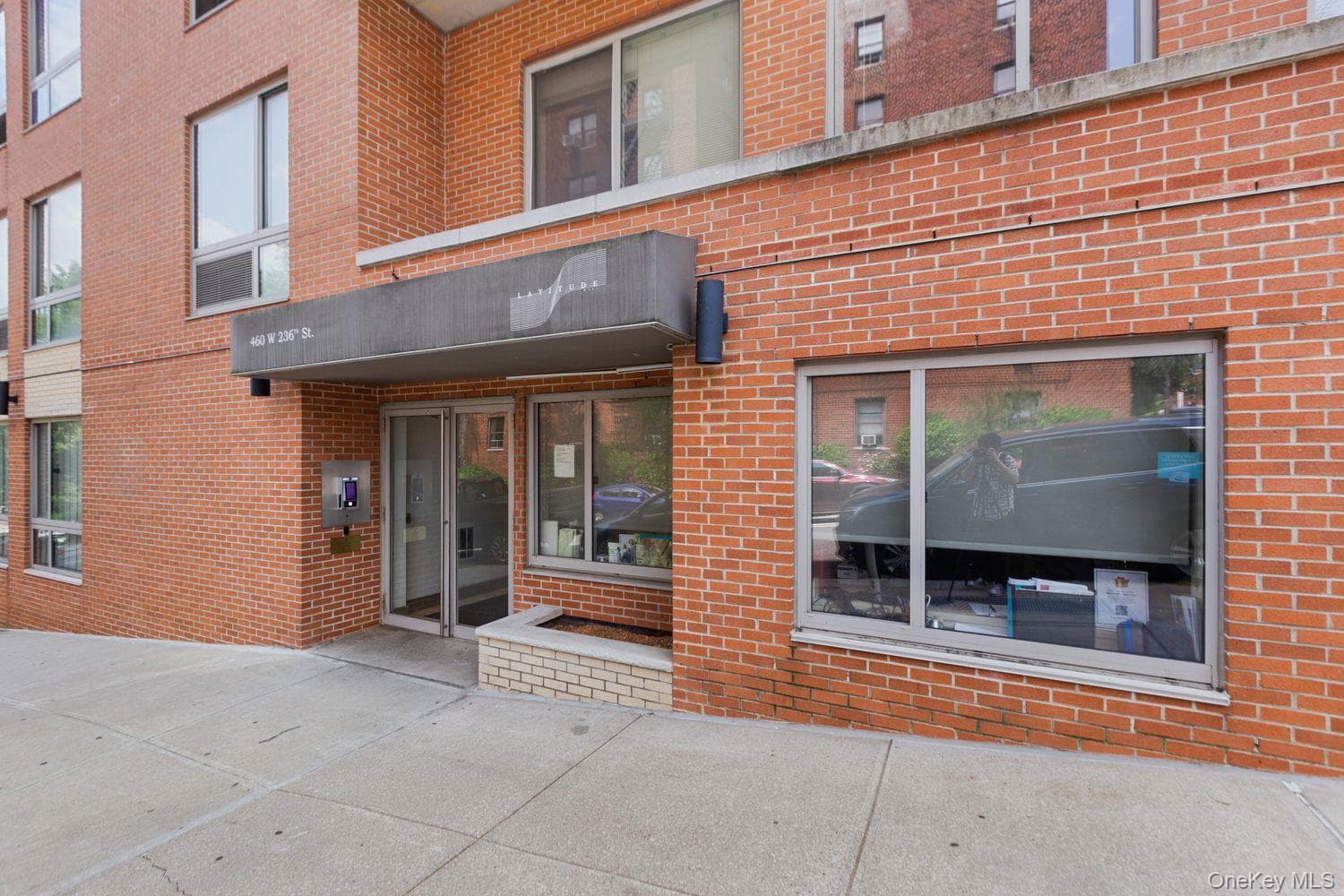 460 W 236th Street Unit: 6A thumbnail 21