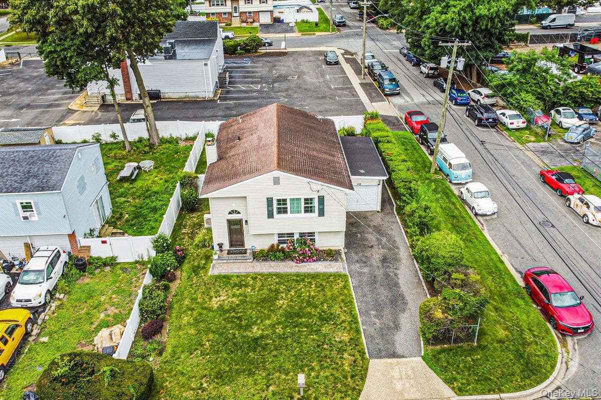 115 Margaretta Avenue thumbnail 13