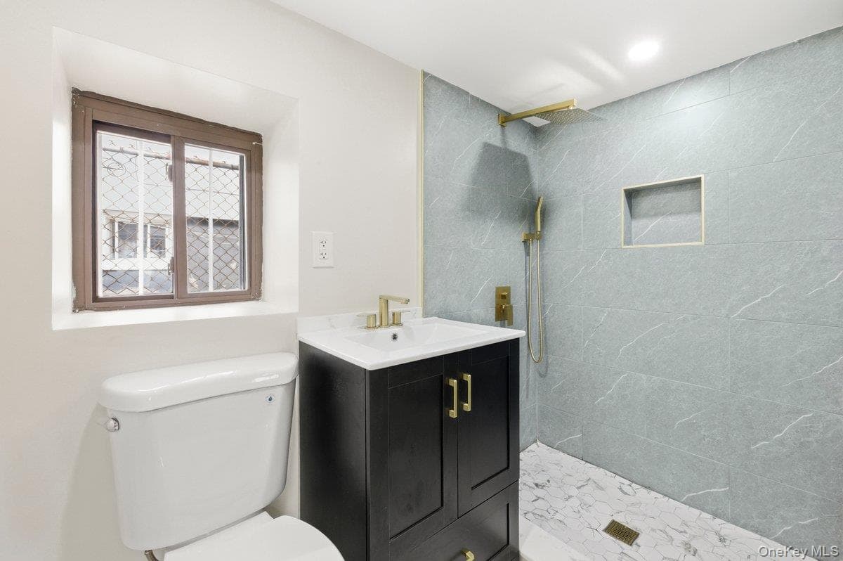 134-51 173rd Street thumbnail 16