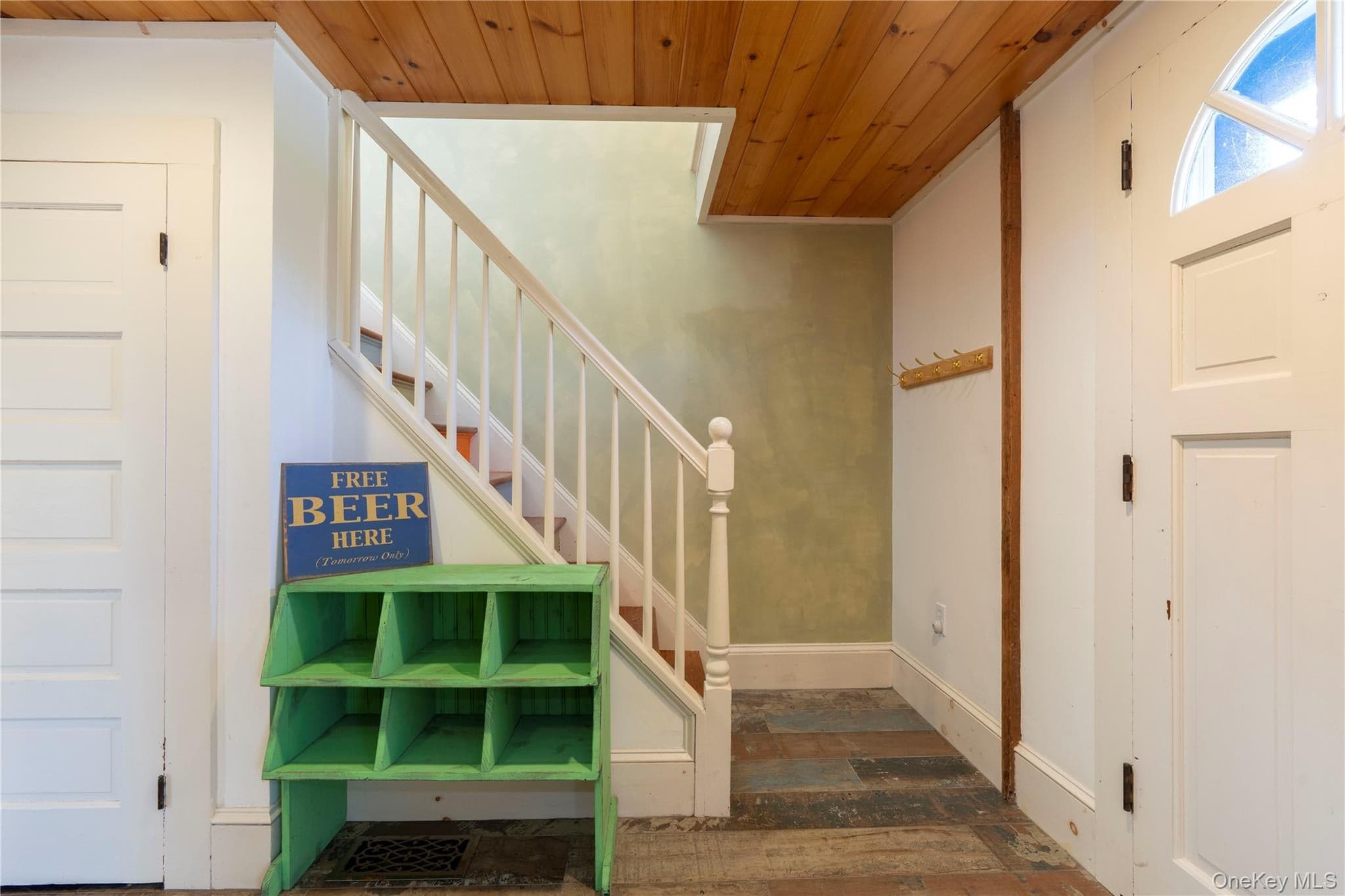 606 Church Avenue thumbnail 9