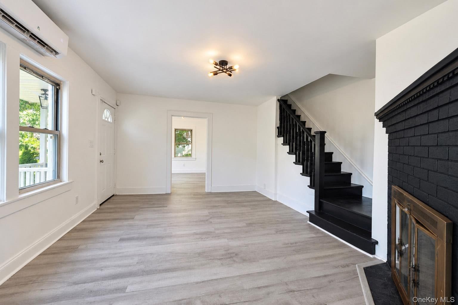 125 Caryl Avenue thumbnail 4