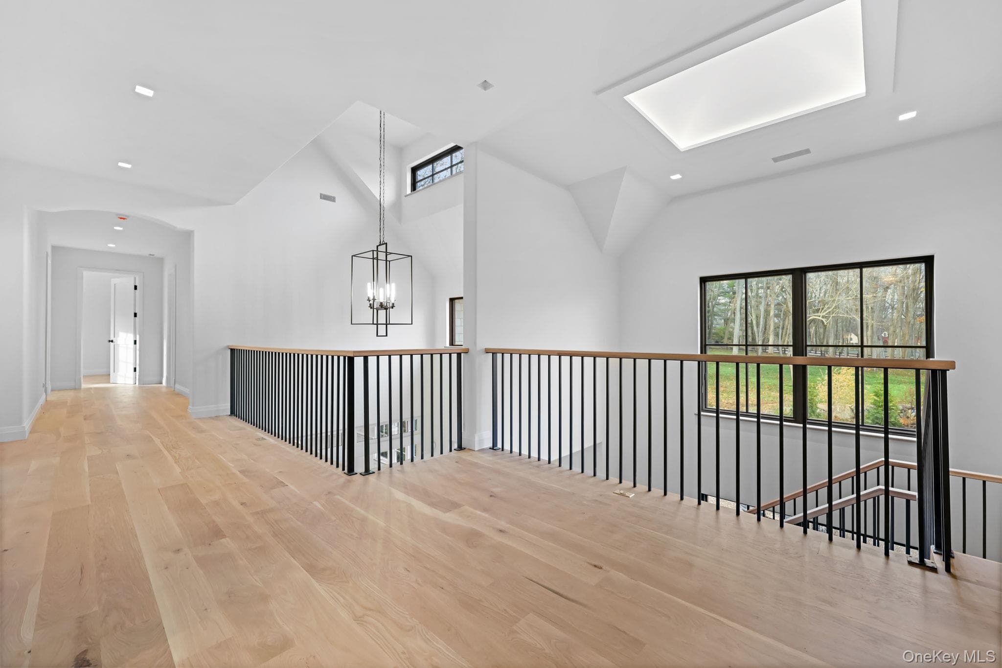 2 Barry Court thumbnail 15