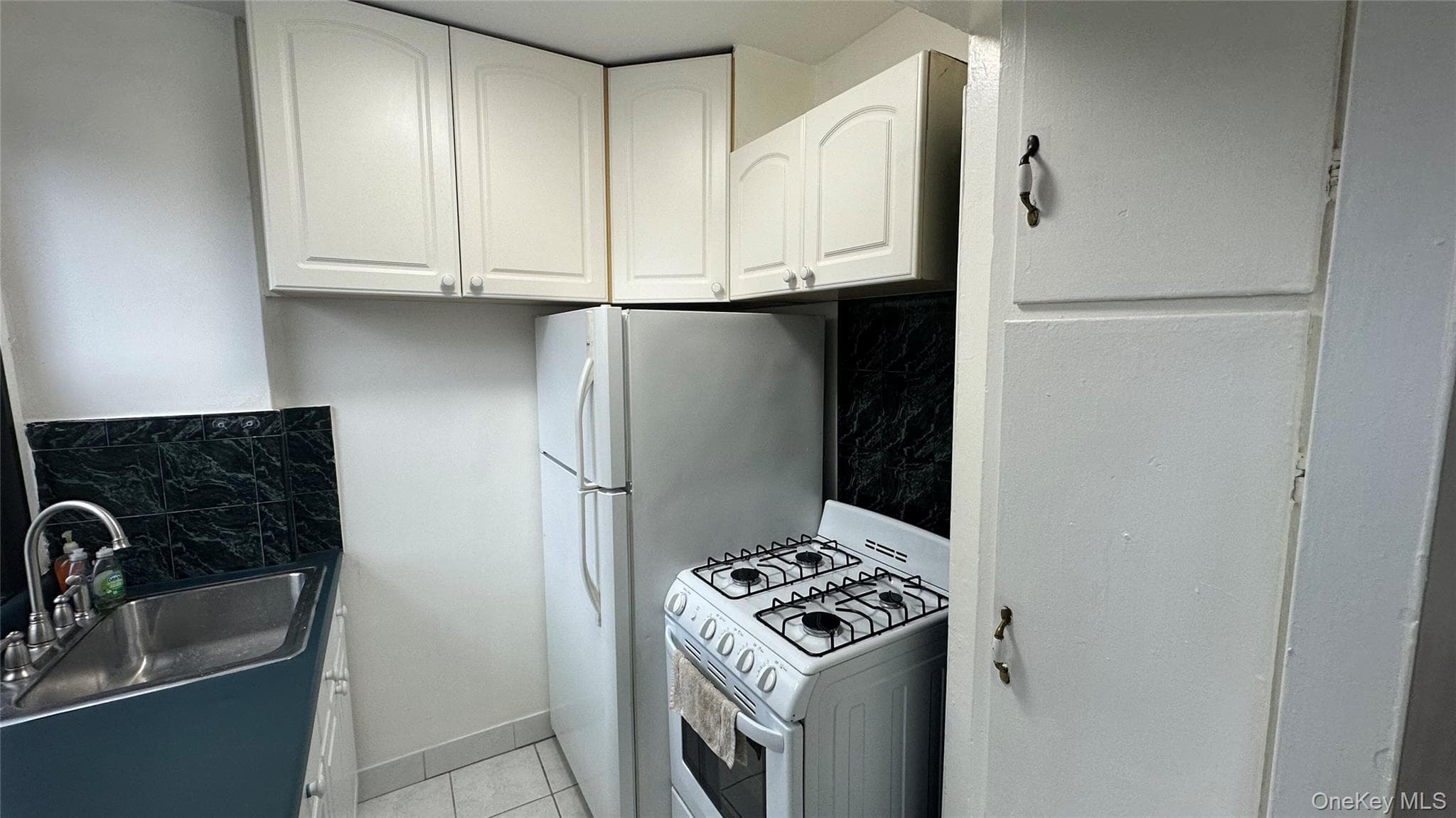 98-10 64th Avenue Ave Unit: 3J thumbnail 24