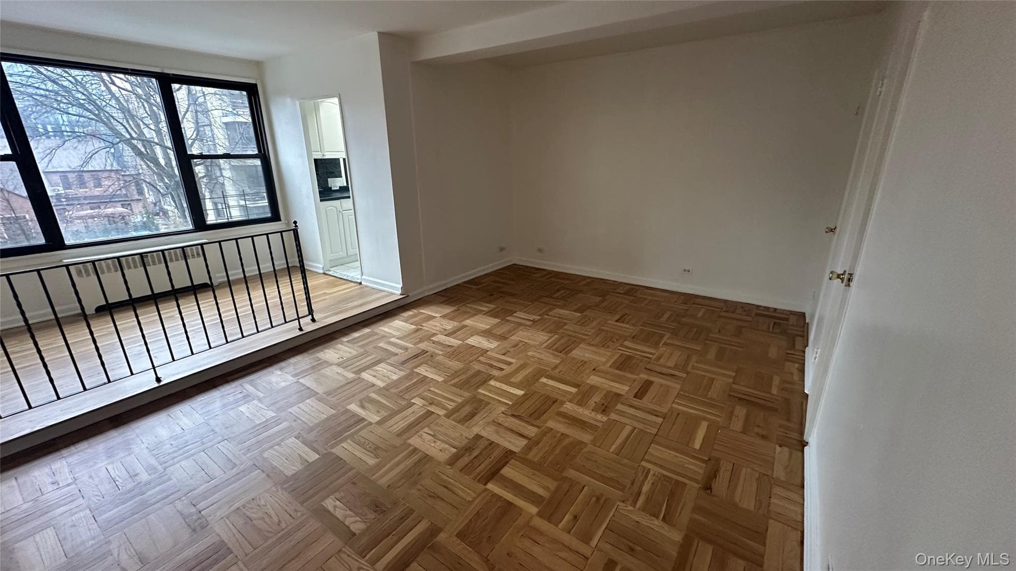98-10 64th Avenue Ave Unit: 3J thumbnail 8