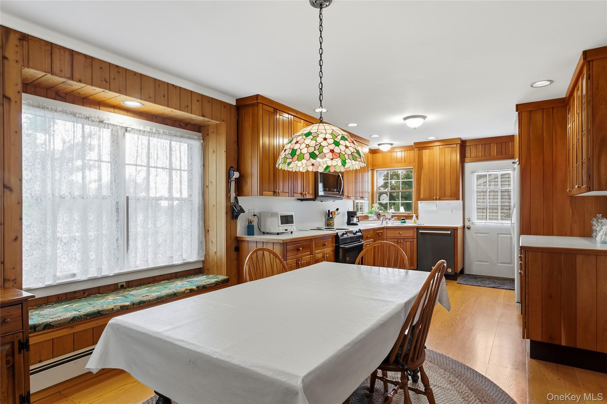 60 Livingston Avenue thumbnail 7