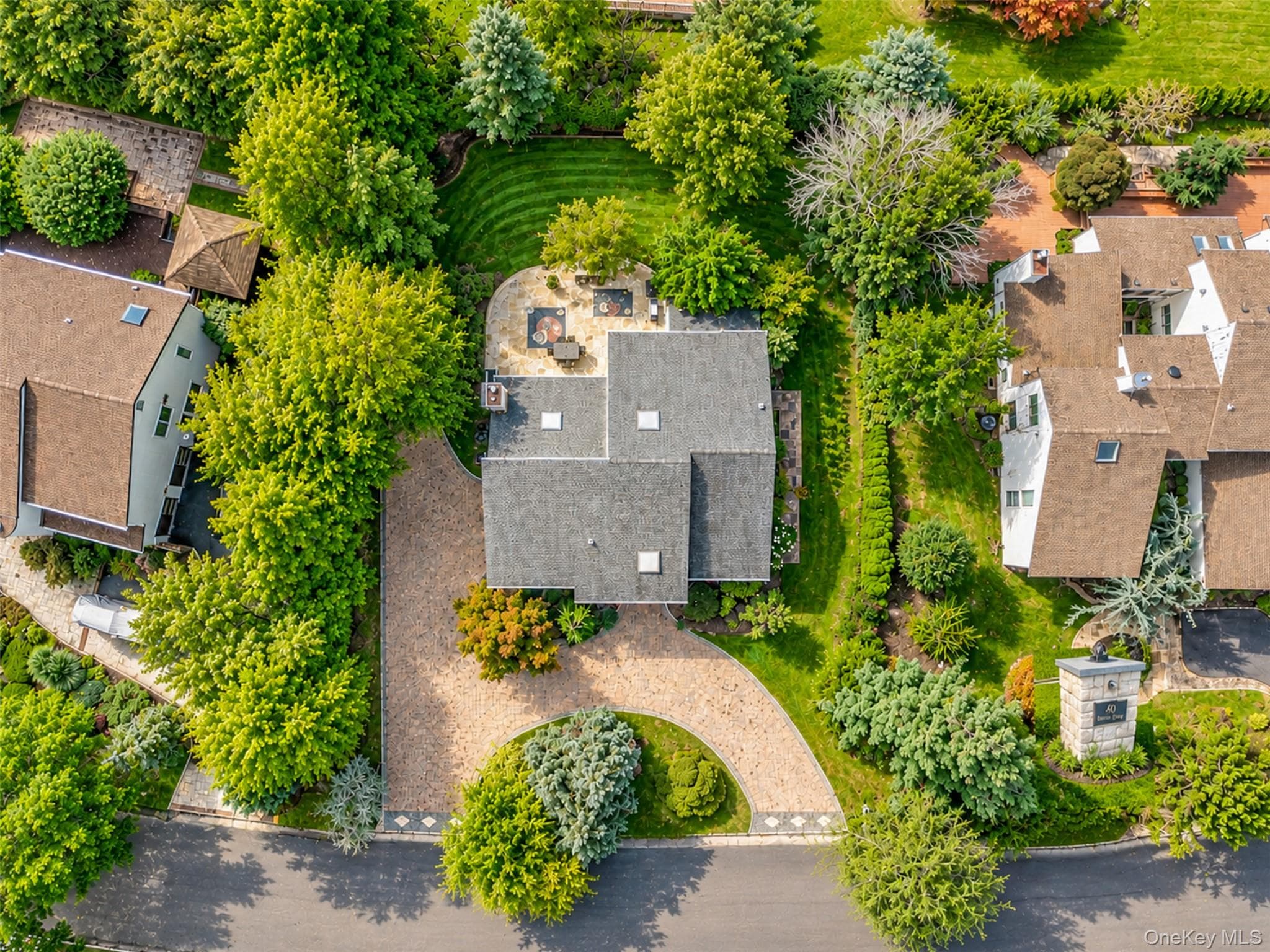40 Bristol Drive thumbnail 34