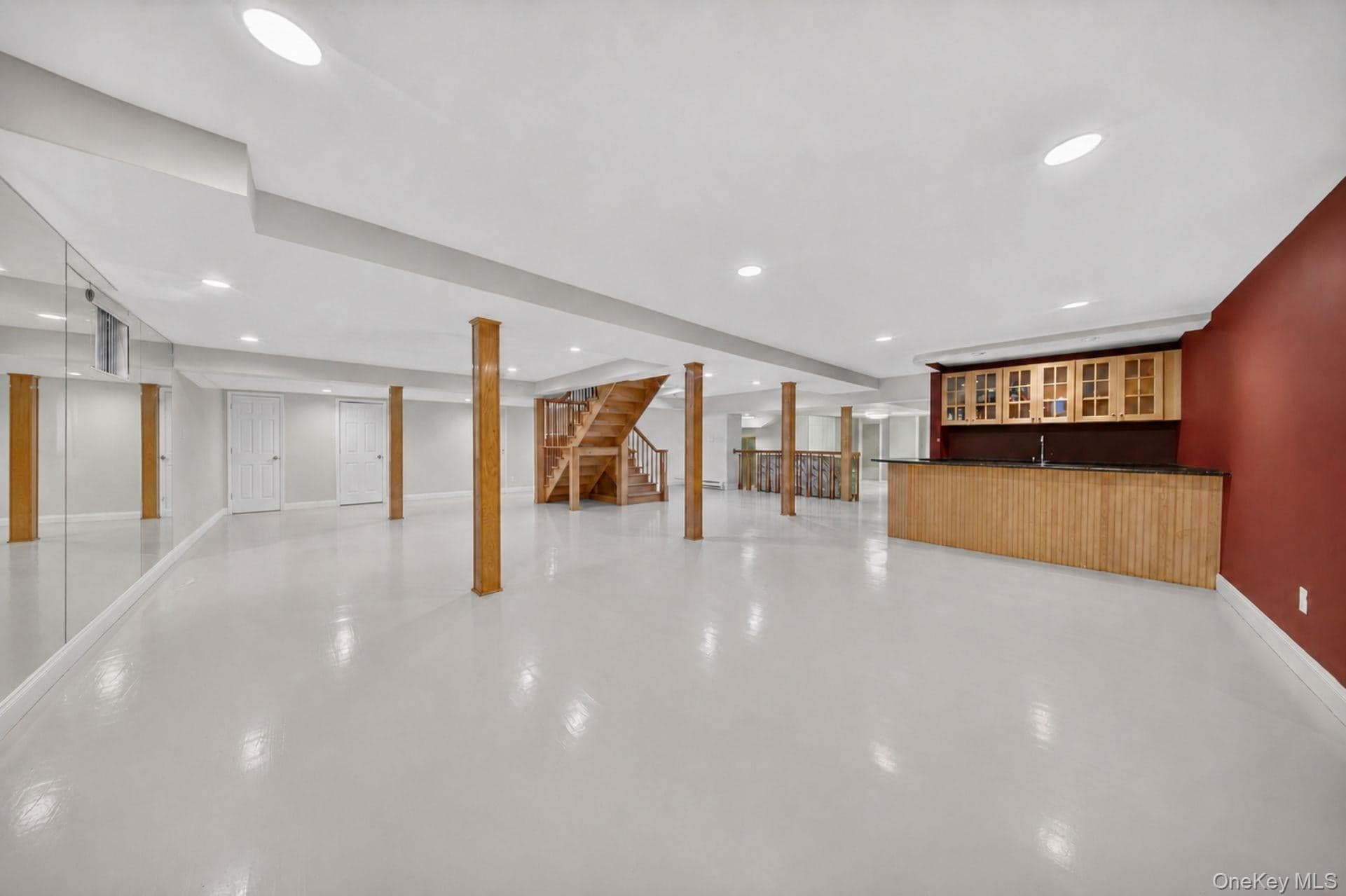 40 Bristol Drive thumbnail 19