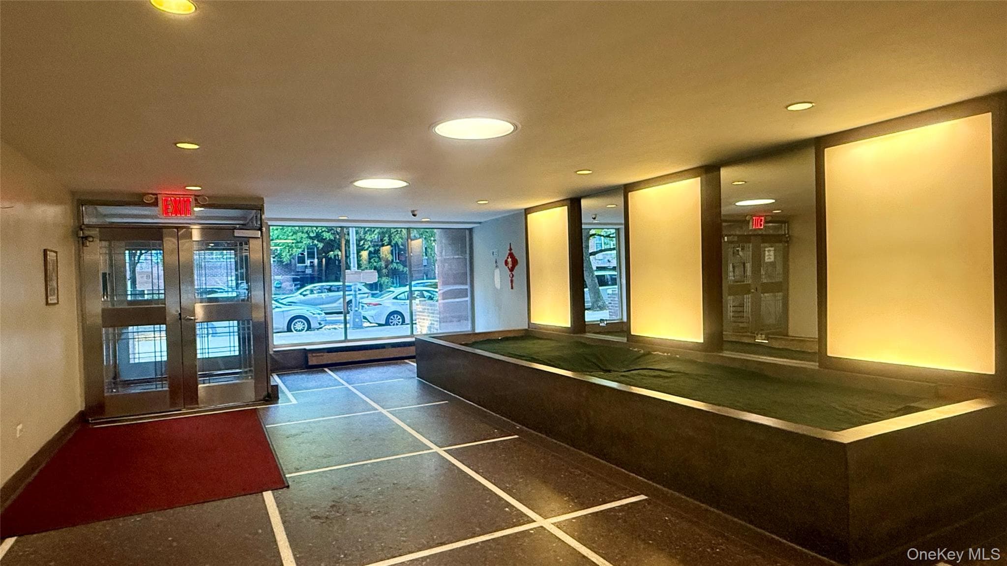 144-70 41st Avenue Unit: 6E thumbnail 3