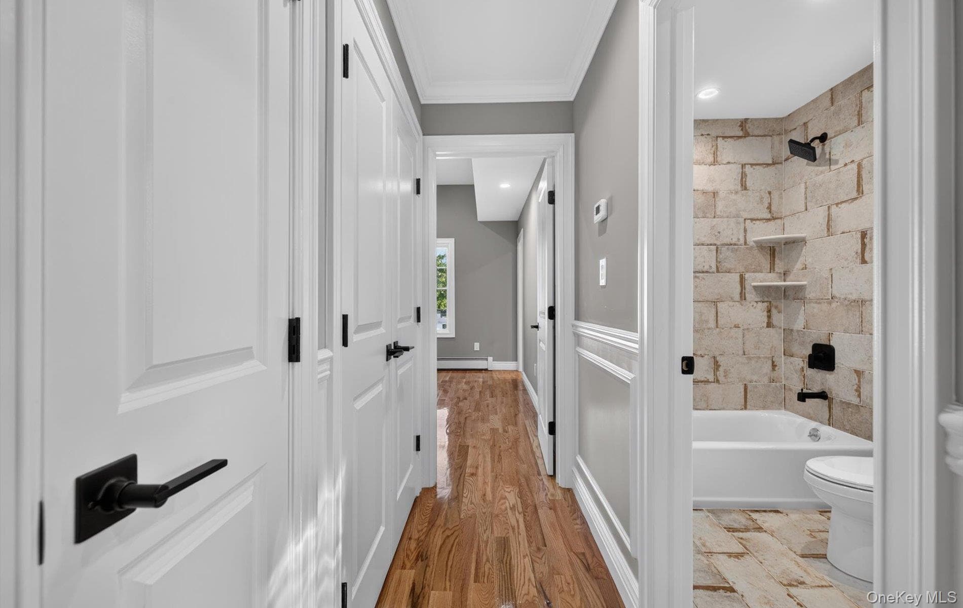 127 Frederick Avenue thumbnail 17