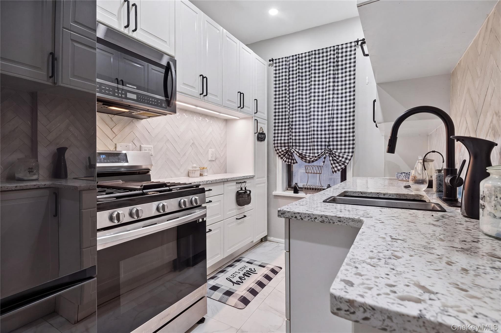 675 Walton Avenue Unit: 3M thumbnail 3
