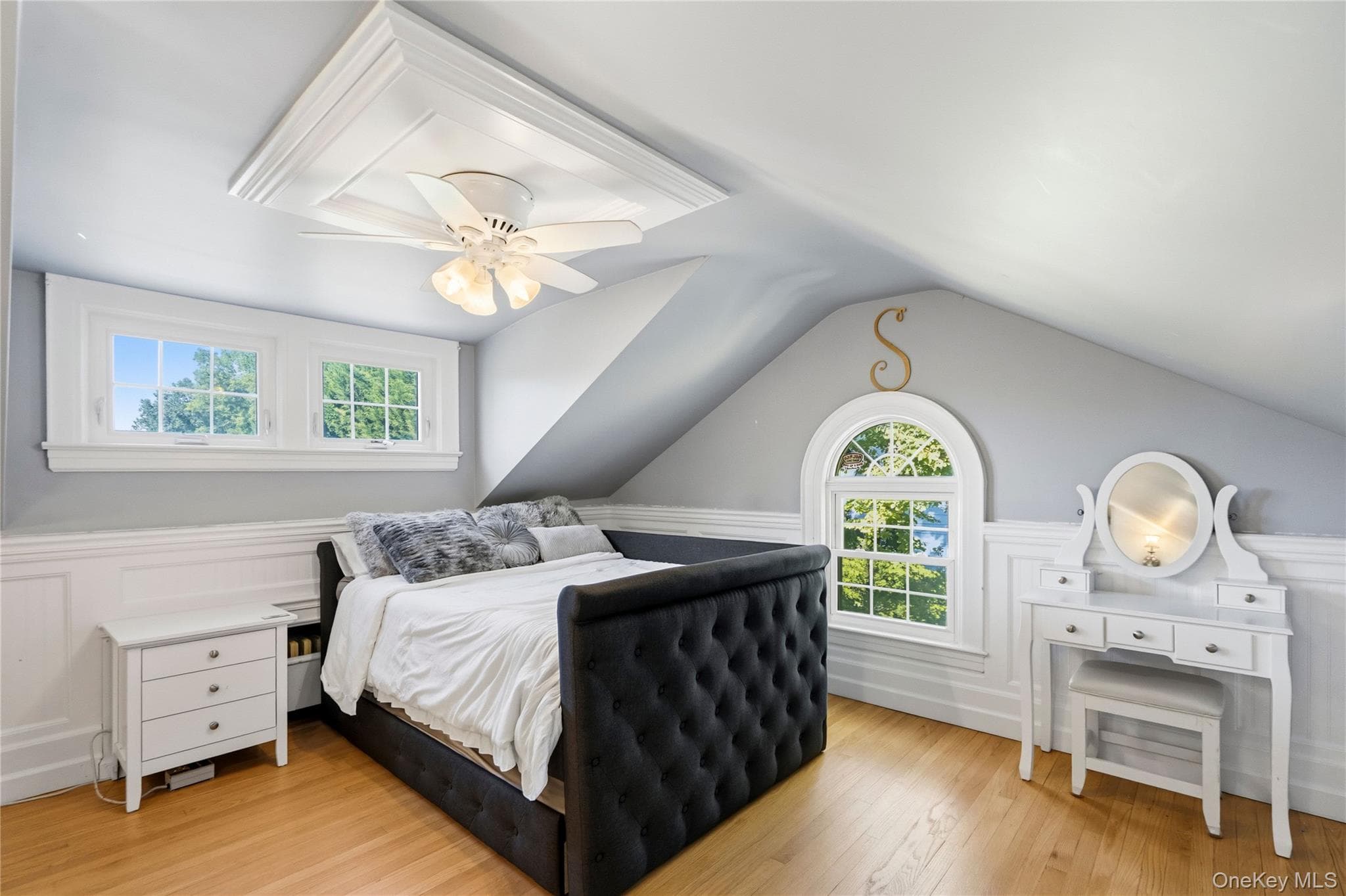 22 Nassau Boulevard thumbnail 36