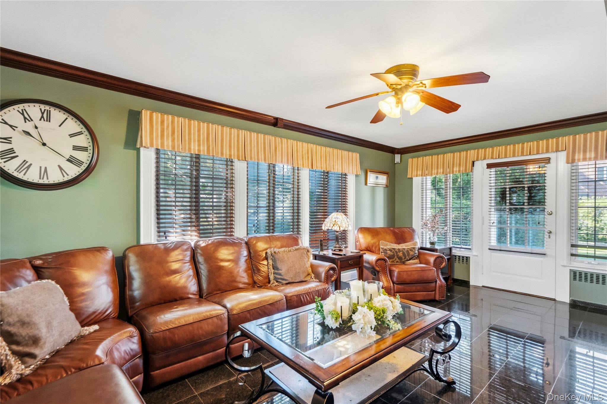 22 Nassau Boulevard thumbnail 7