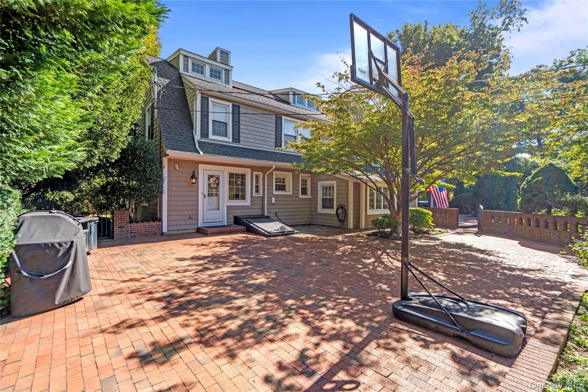 22 Nassau Boulevard thumbnail 44