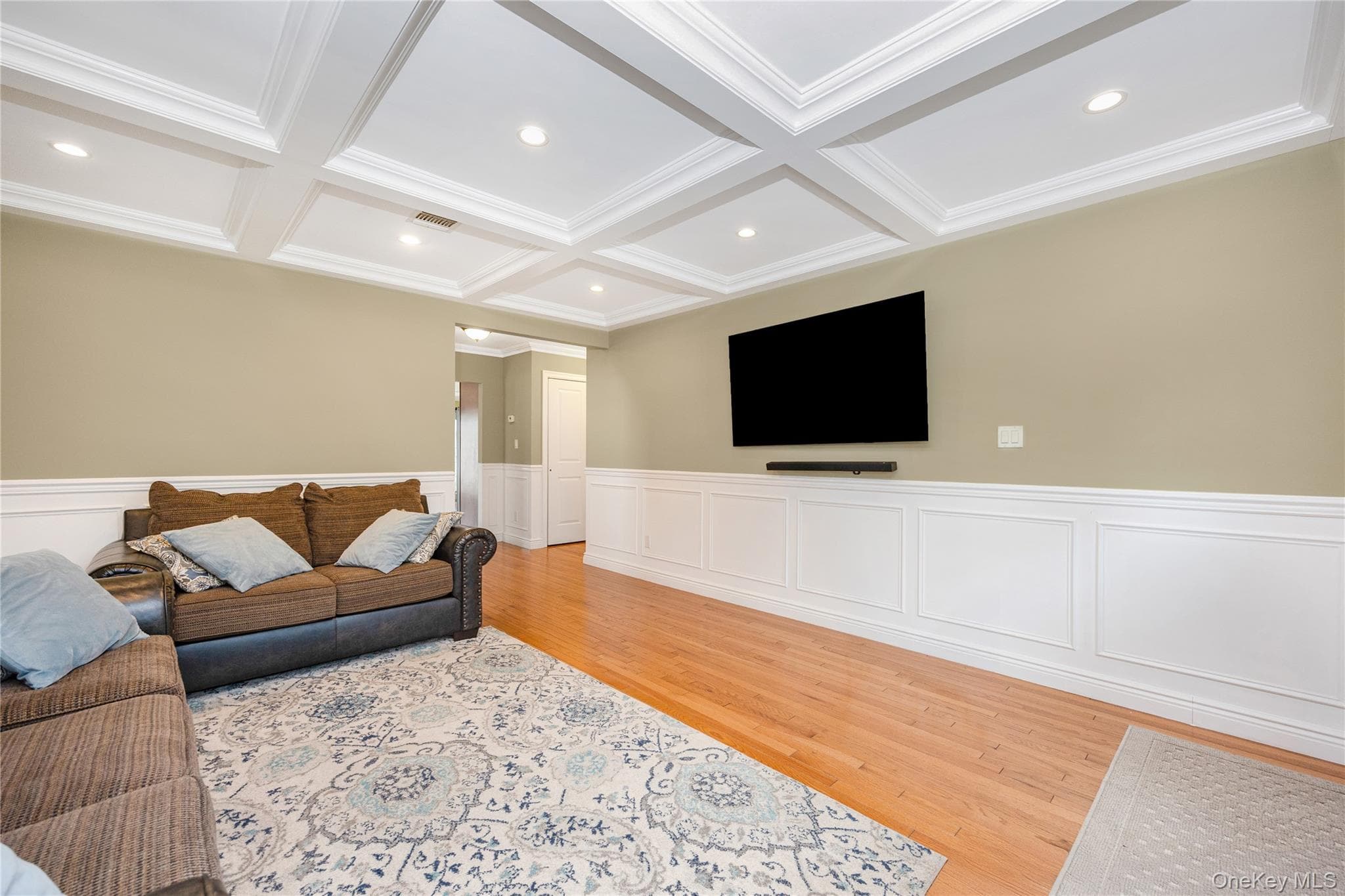 2758 Harvard Place thumbnail 4