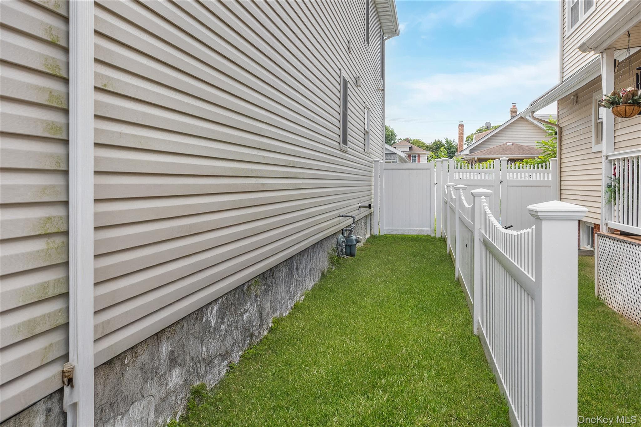 2758 Harvard Place thumbnail 29