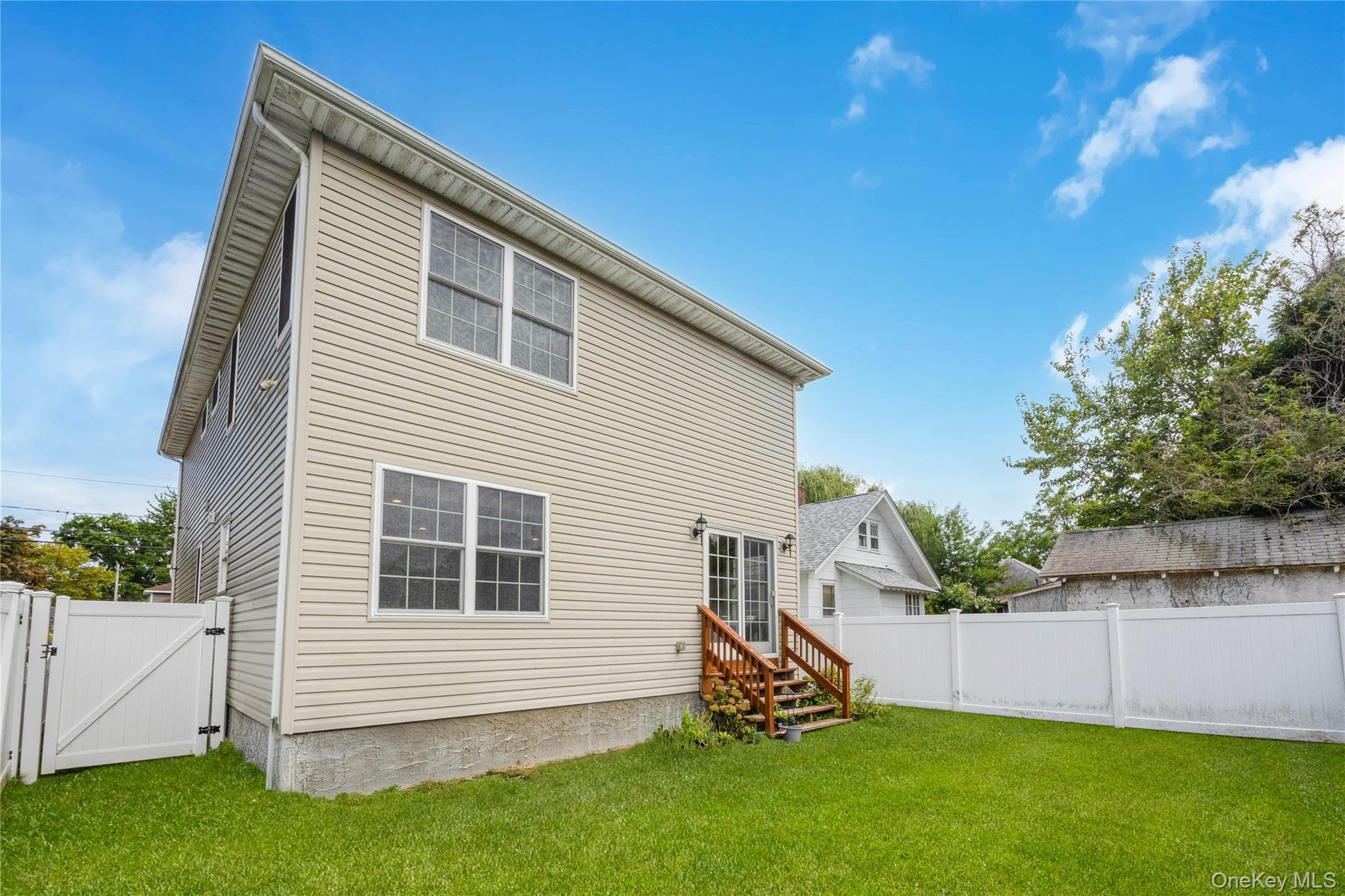 2758 Harvard Place thumbnail 27