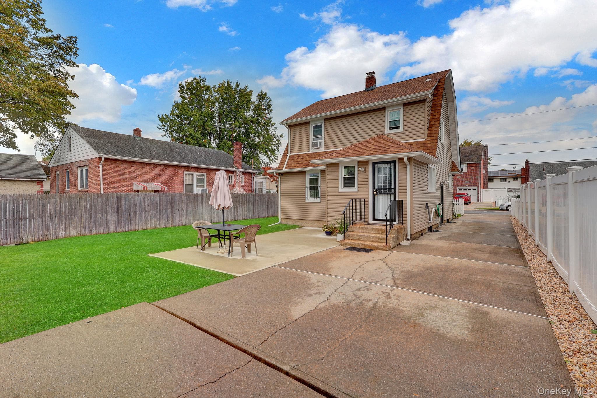 44 Brooks Avenue thumbnail 23