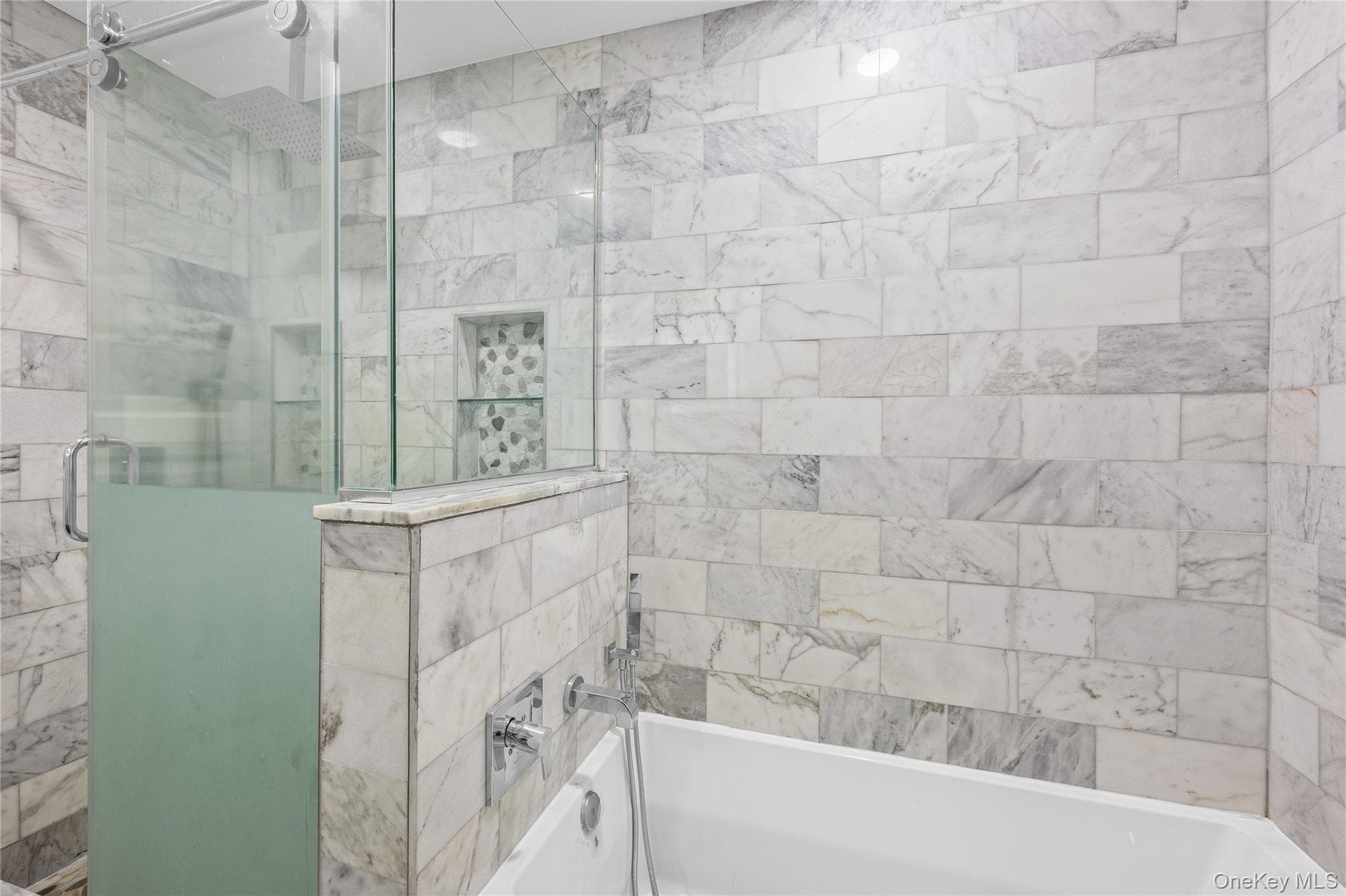 84 Rosedale Road thumbnail 21