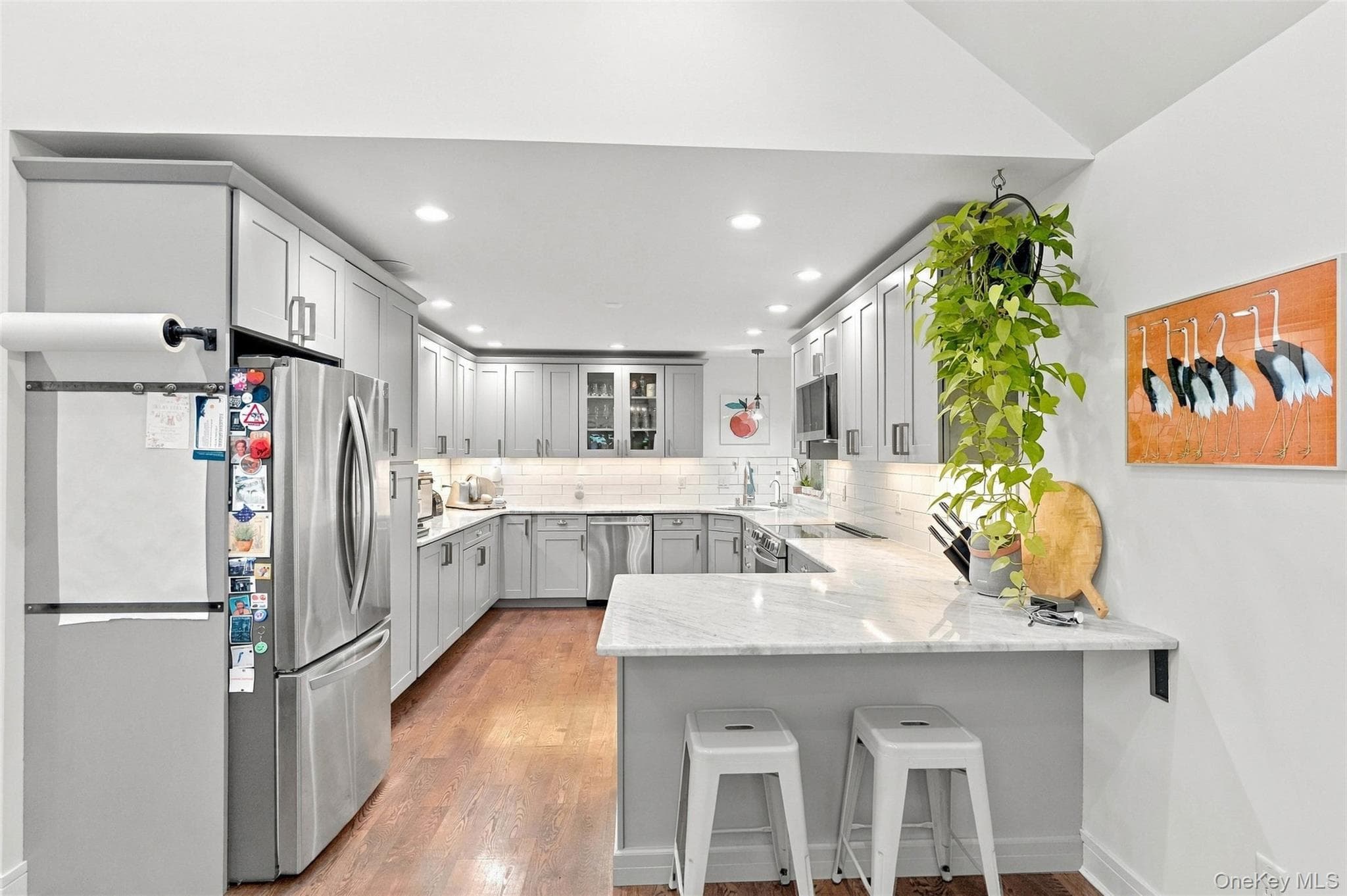 225 Hull Avenue thumbnail 5