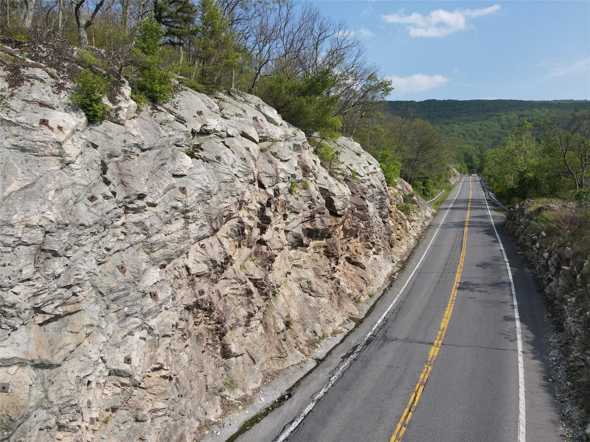 Route 52 thumbnail 15