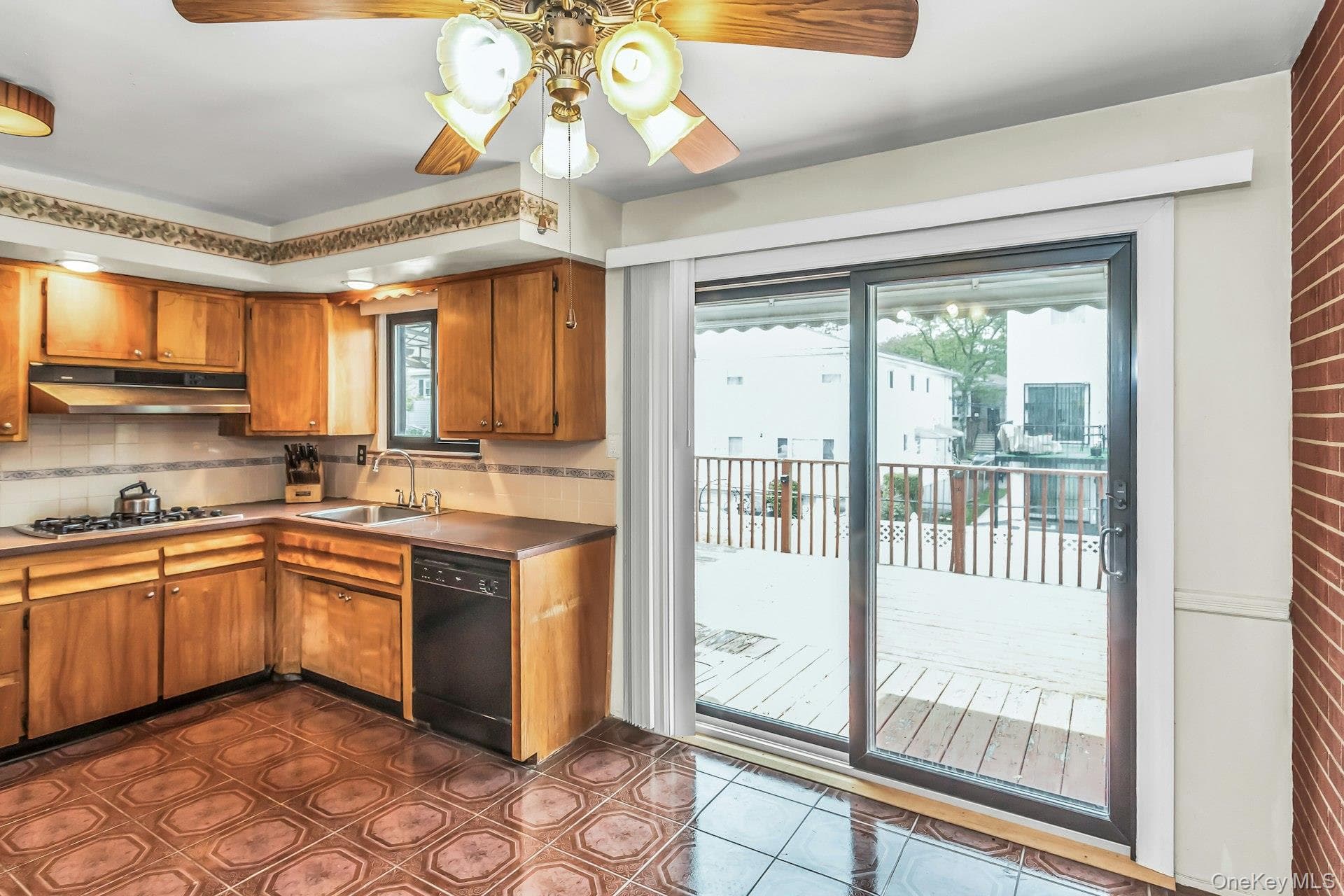 10825 Avenue N thumbnail 9