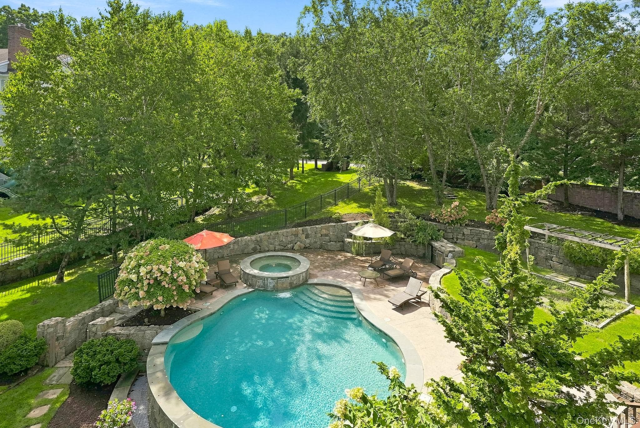 54 Forest Lake Drive thumbnail 41